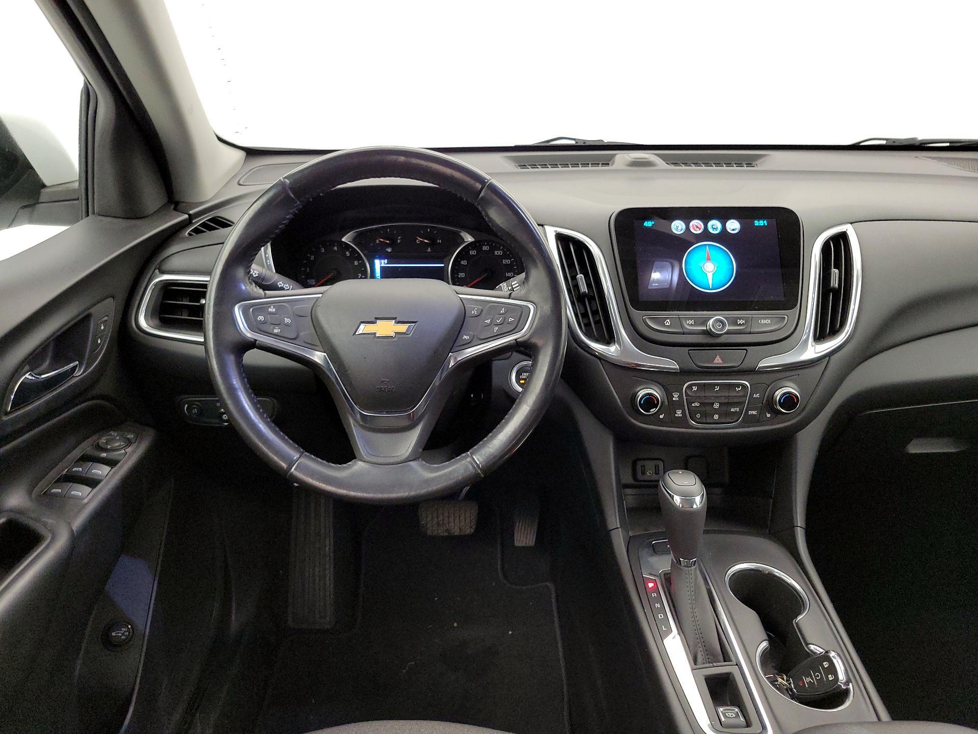 Thumbnail: 2018 Chevrolet Equinox - 10