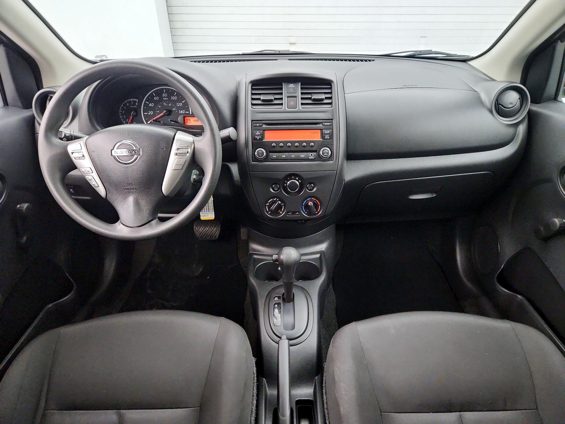 Thumbnail: 2016 Nissan Versa - 9