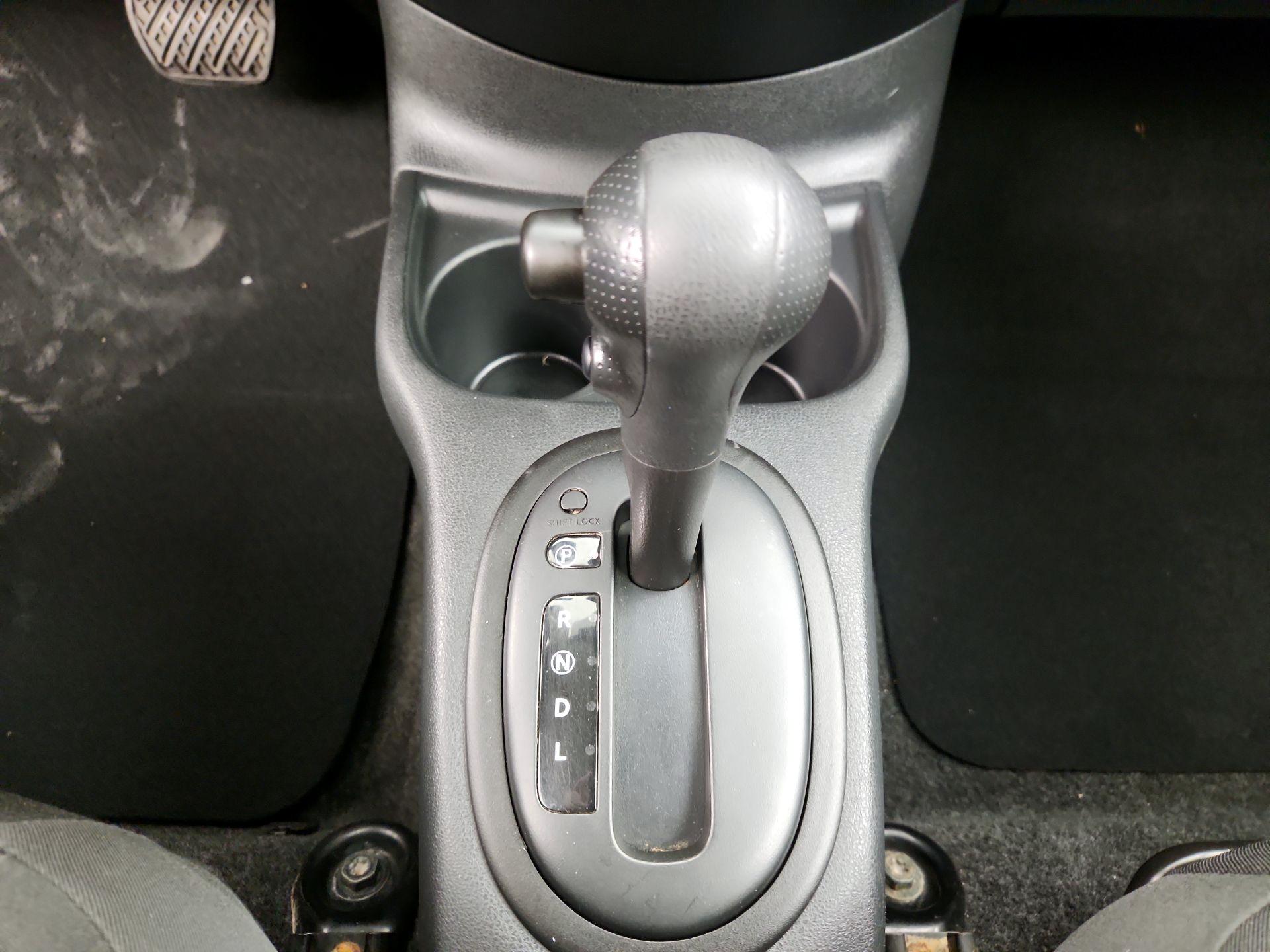 Thumbnail: 2016 Nissan Versa - 16