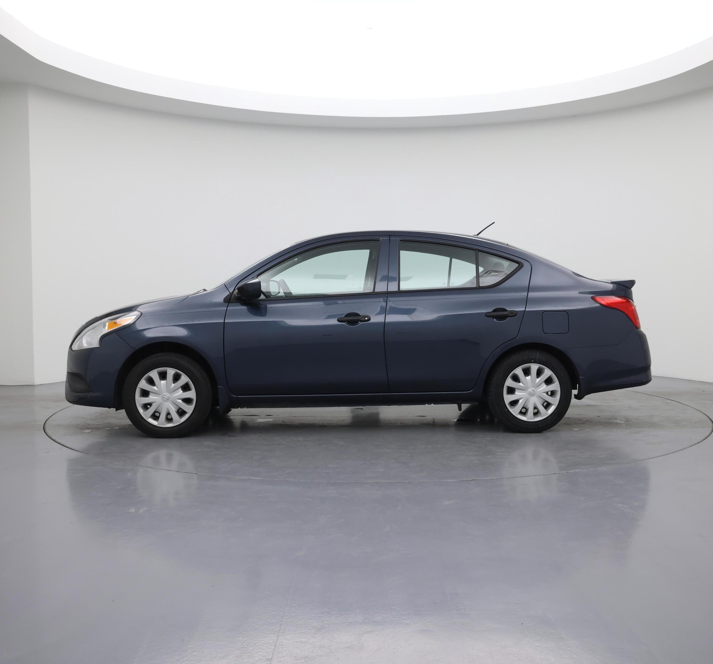 Thumbnail: 2016 Nissan Versa - 3
