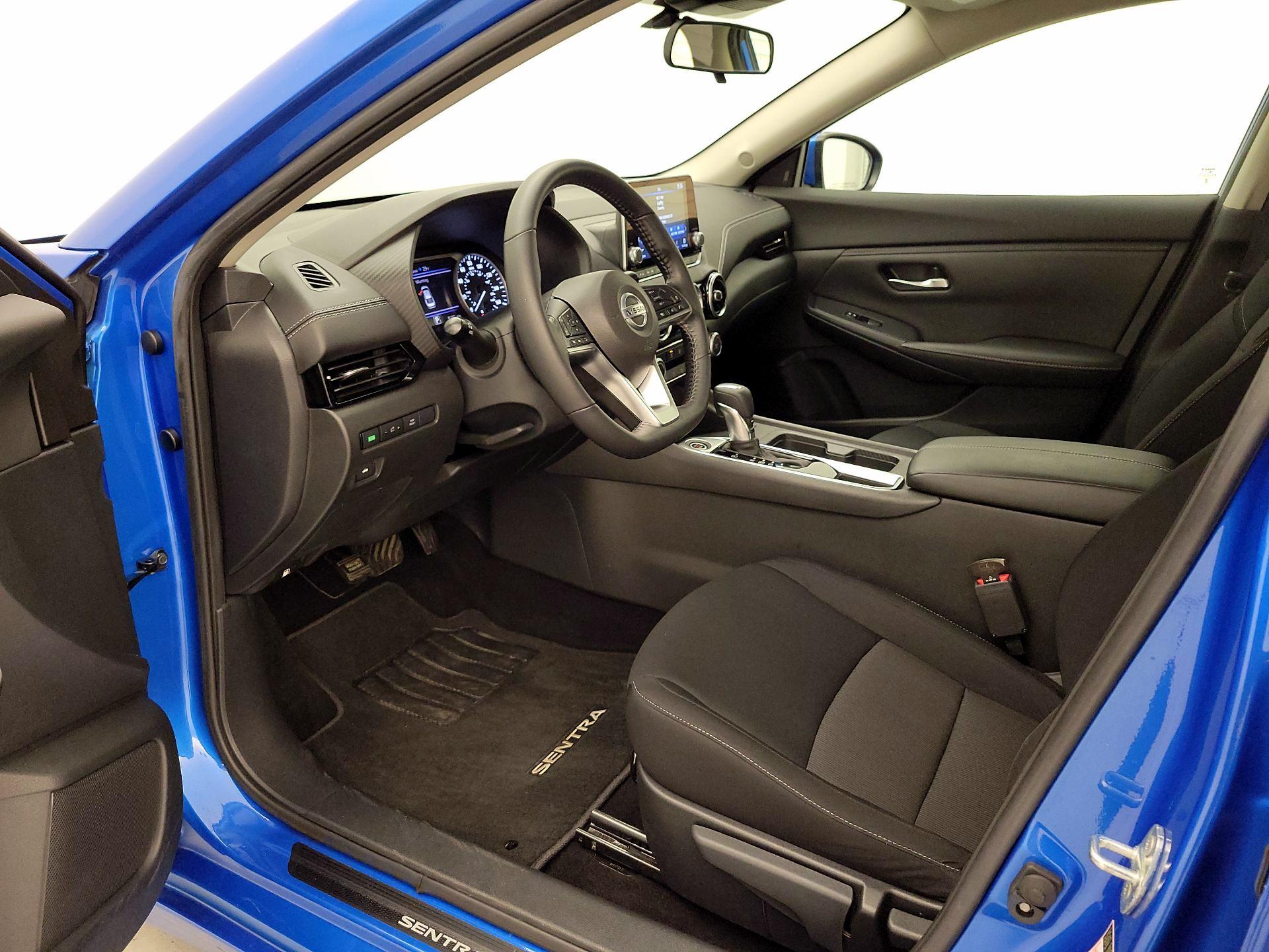 Thumbnail: 2022 Nissan Sentra - 11