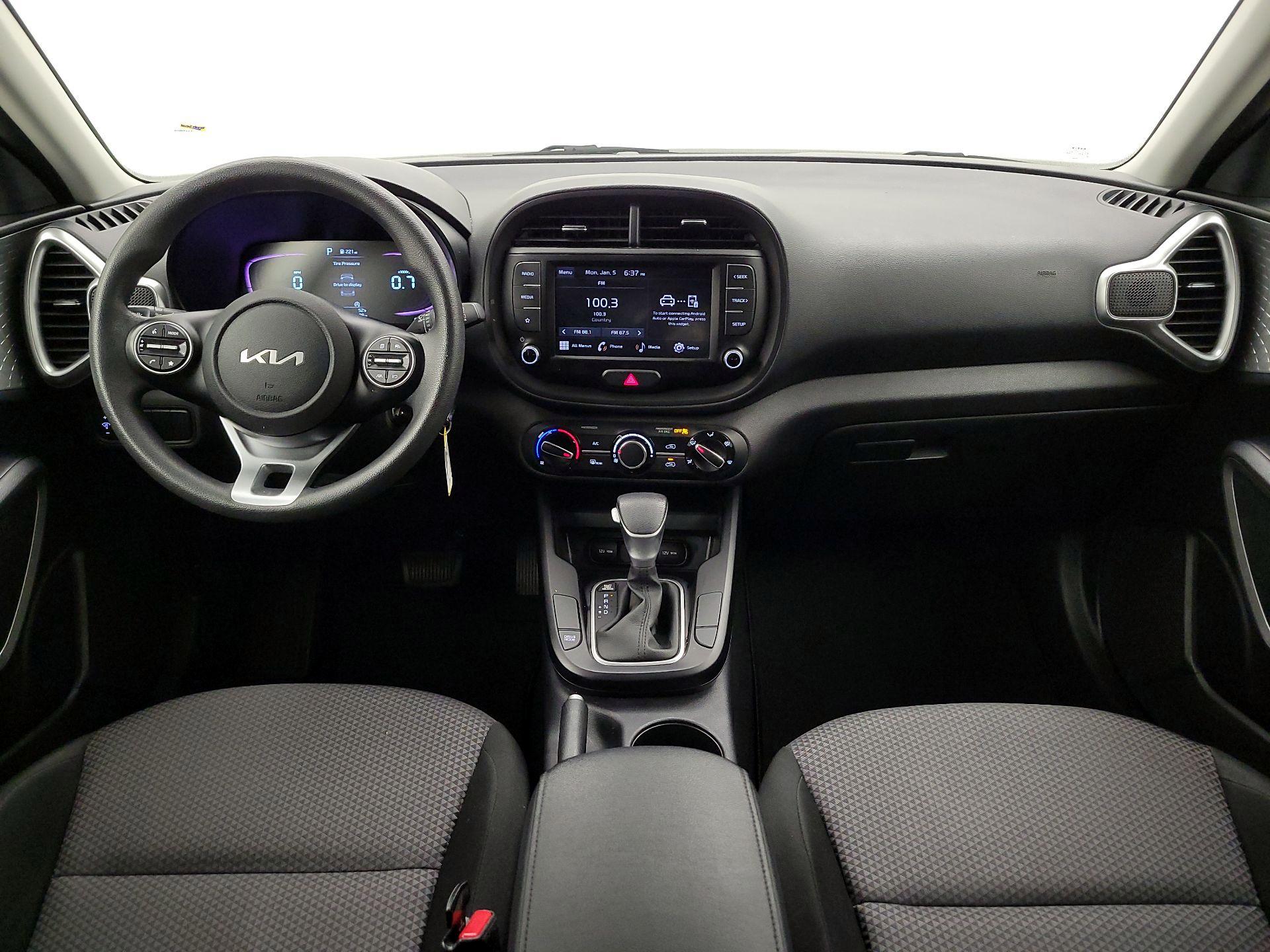 Thumbnail: 2023 Kia Soul - 9