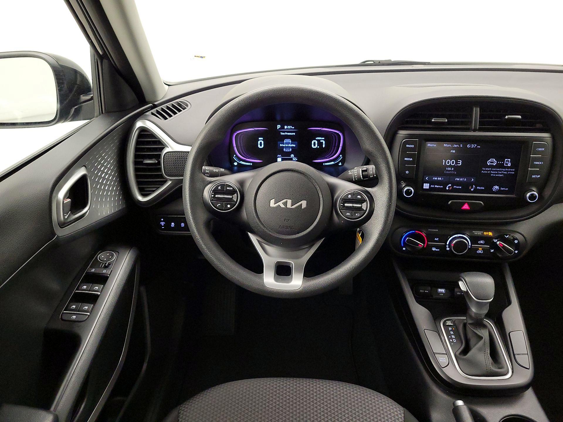 Thumbnail: 2023 Kia Soul - 10