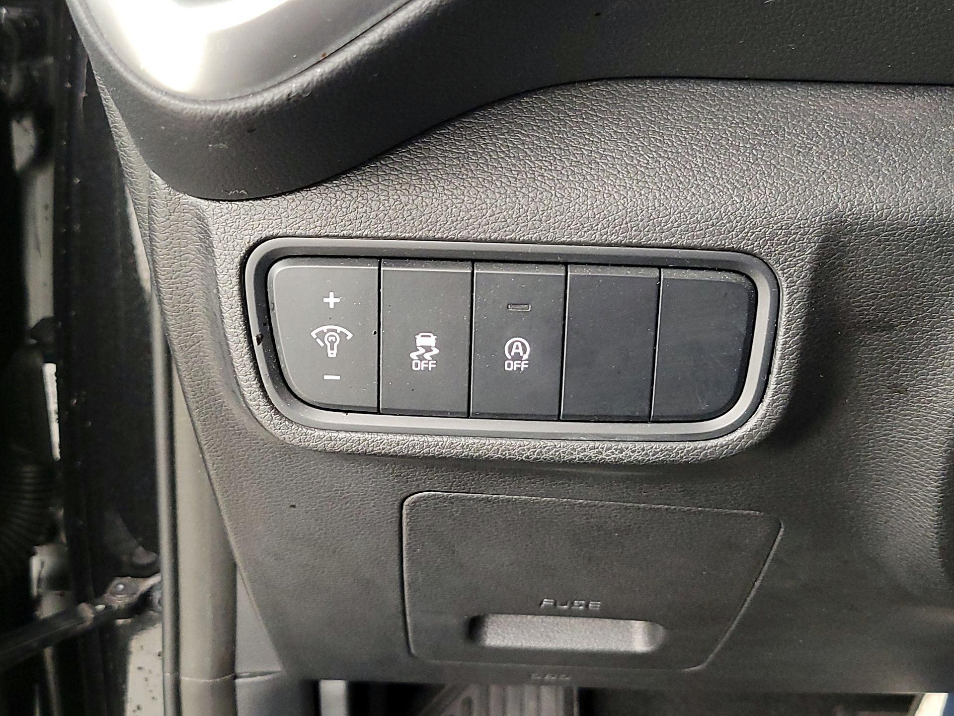 Thumbnail: 2023 Kia Soul - 13