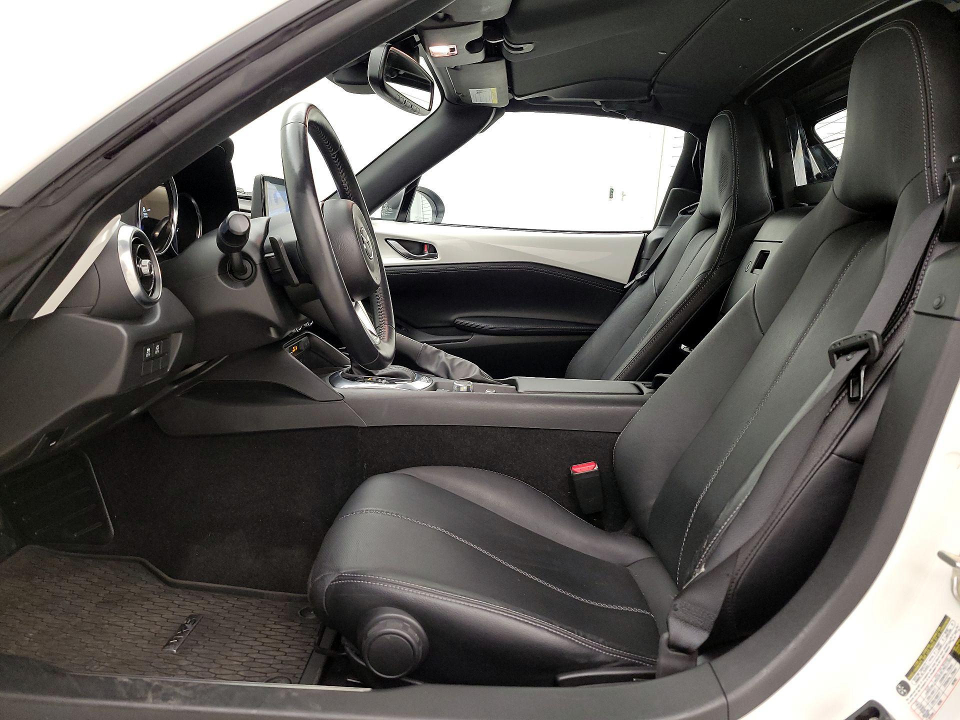 Thumbnail: 2023 Mazda MX-5 Miata - 11