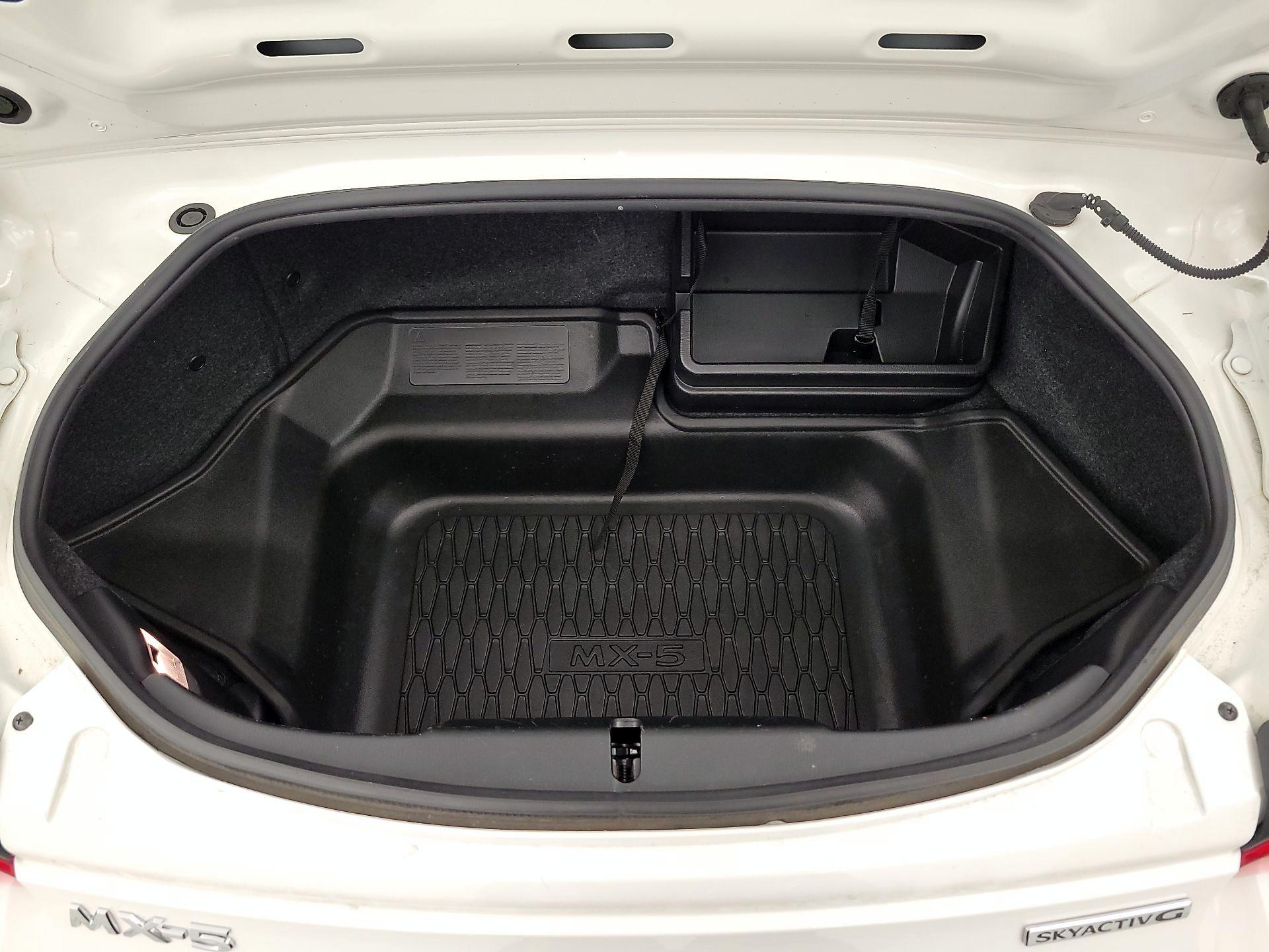 Thumbnail: 2023 Mazda MX-5 Miata - 20