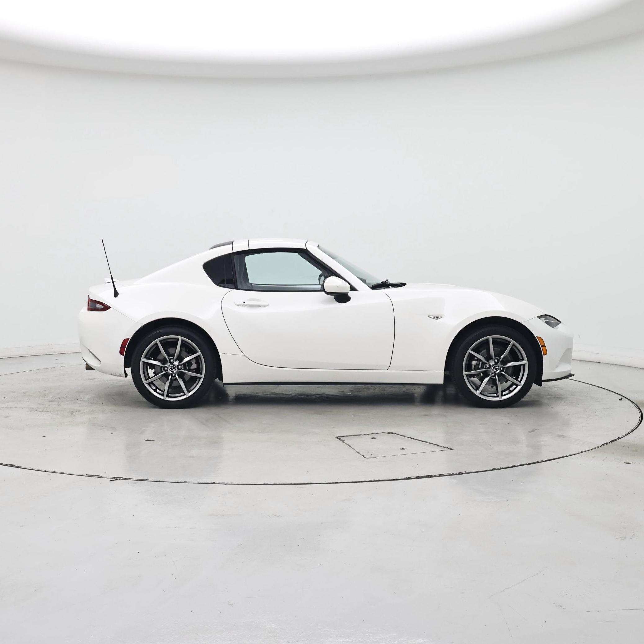 Thumbnail: 2023 Mazda MX-5 Miata - 7