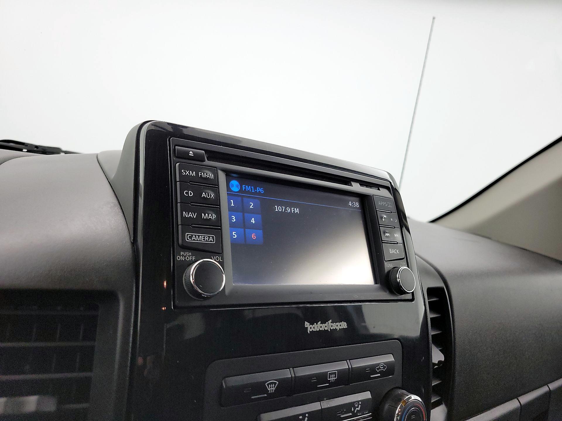 Thumbnail: 2015 Nissan Titan - 16