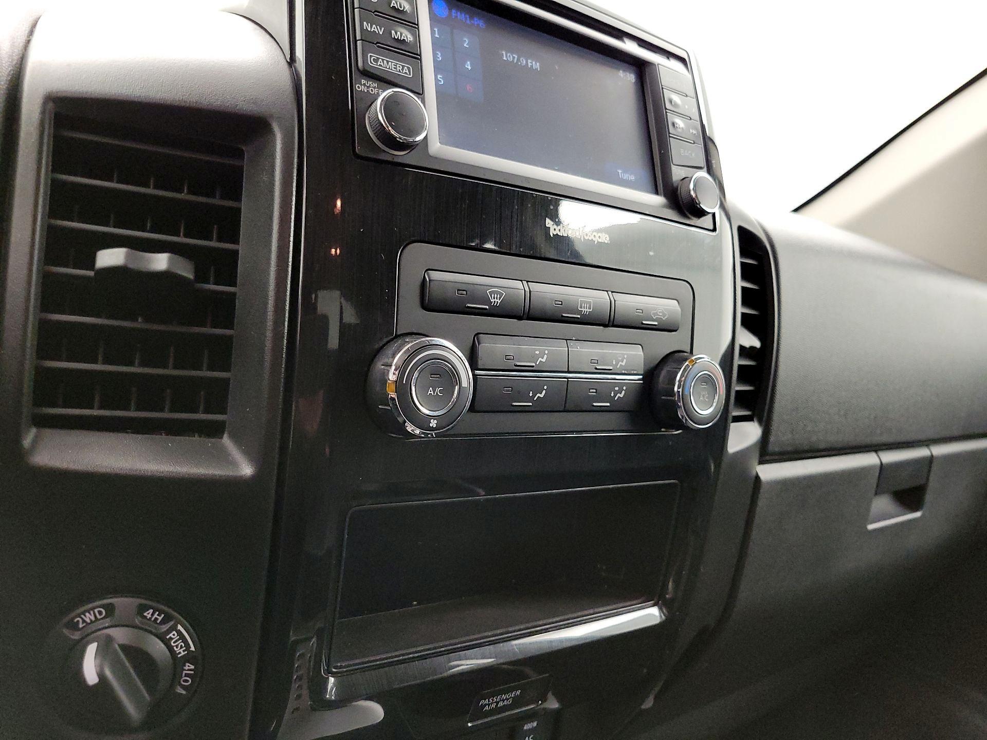 Thumbnail: 2015 Nissan Titan - 17