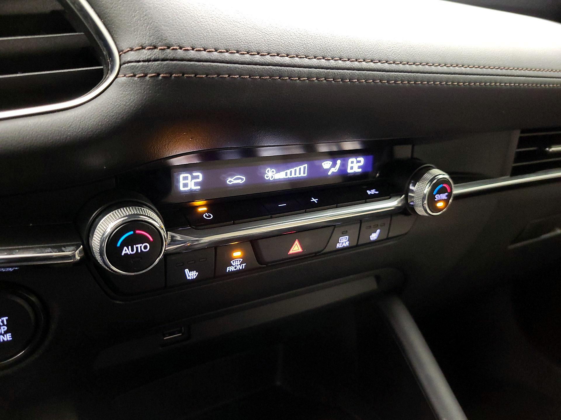 Thumbnail: 2021 Mazda Mazda3 - 17