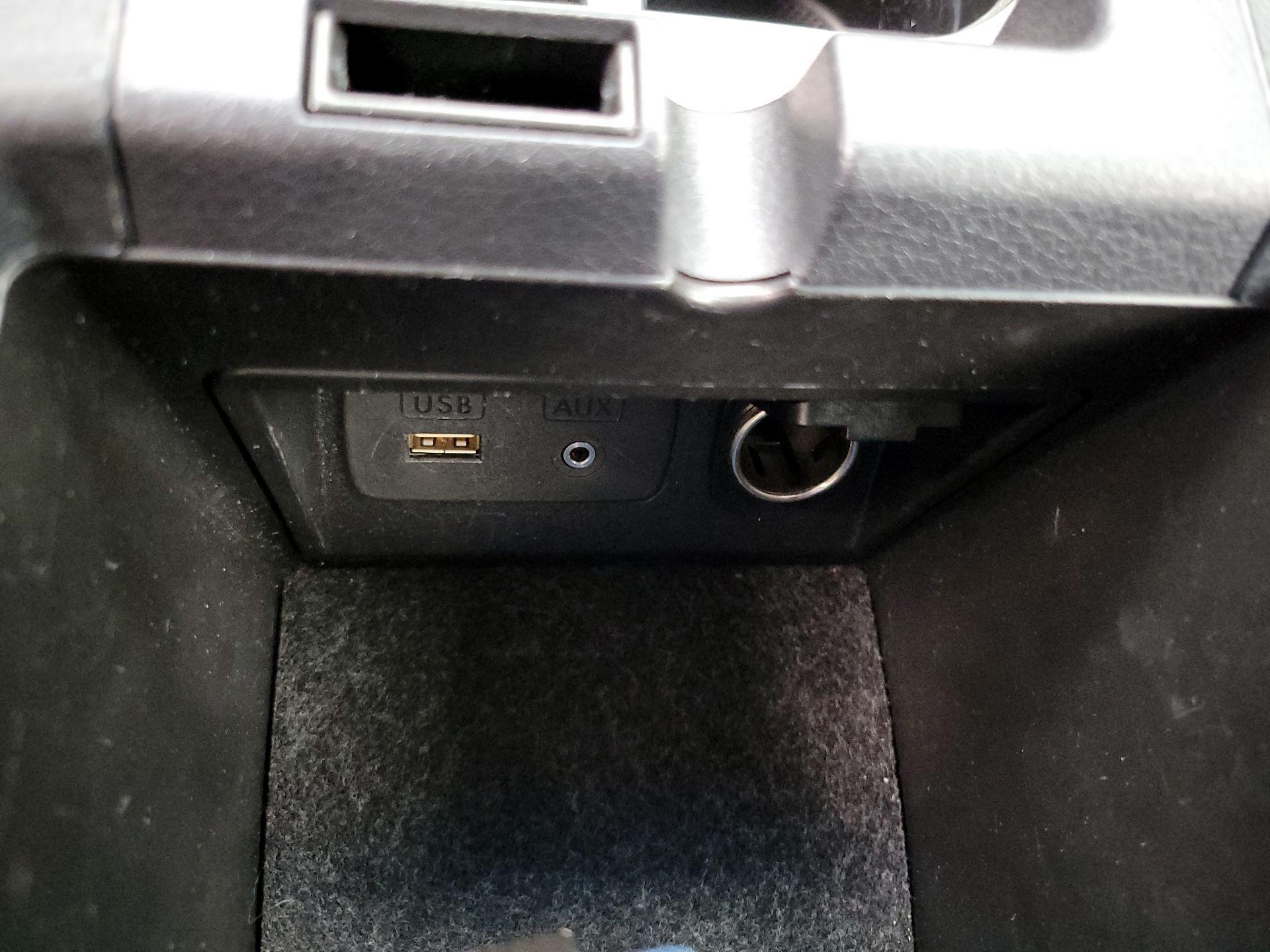 Thumbnail: 2014 Subaru Outback - 17