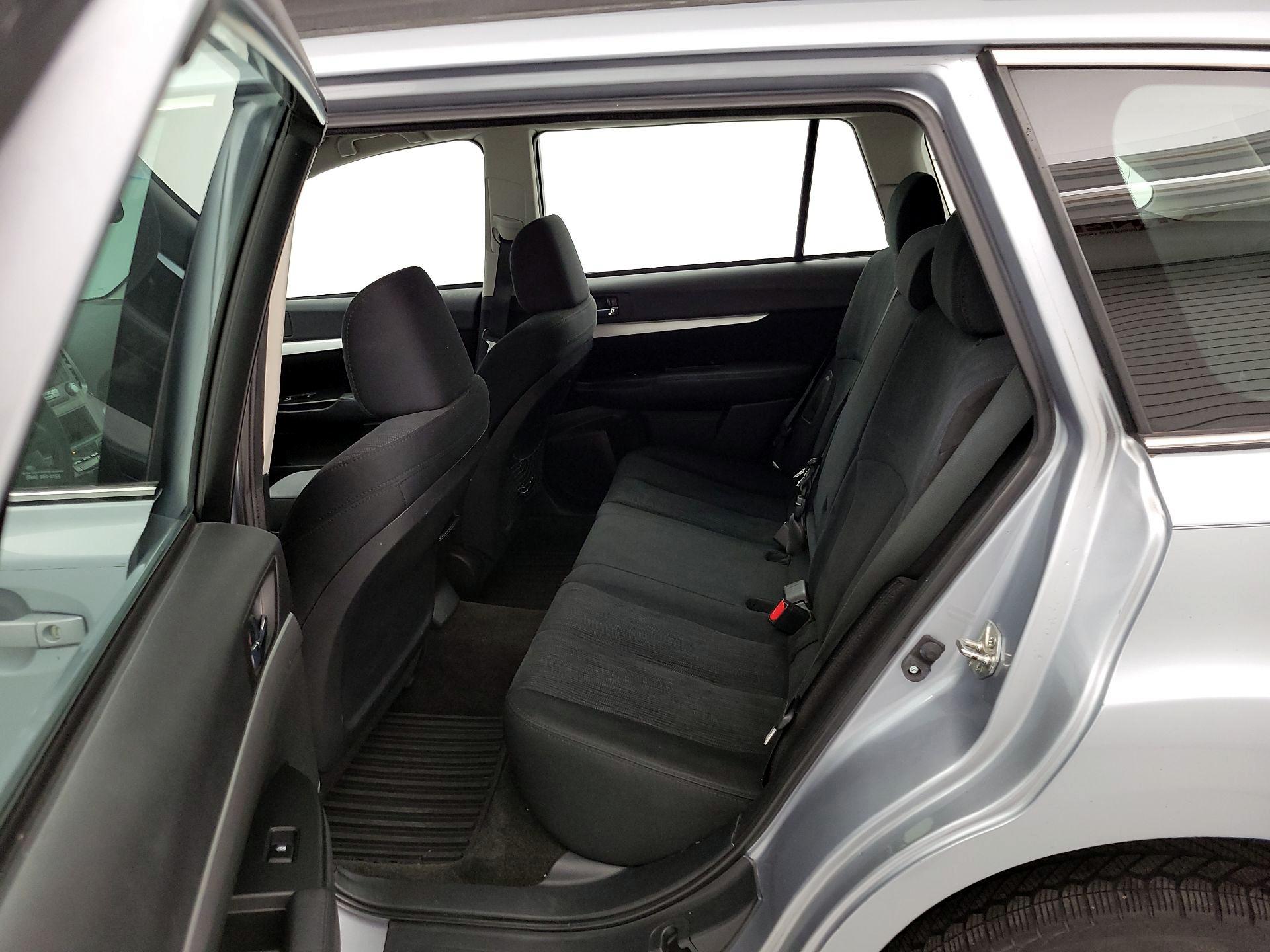 Thumbnail: 2014 Subaru Outback - 18