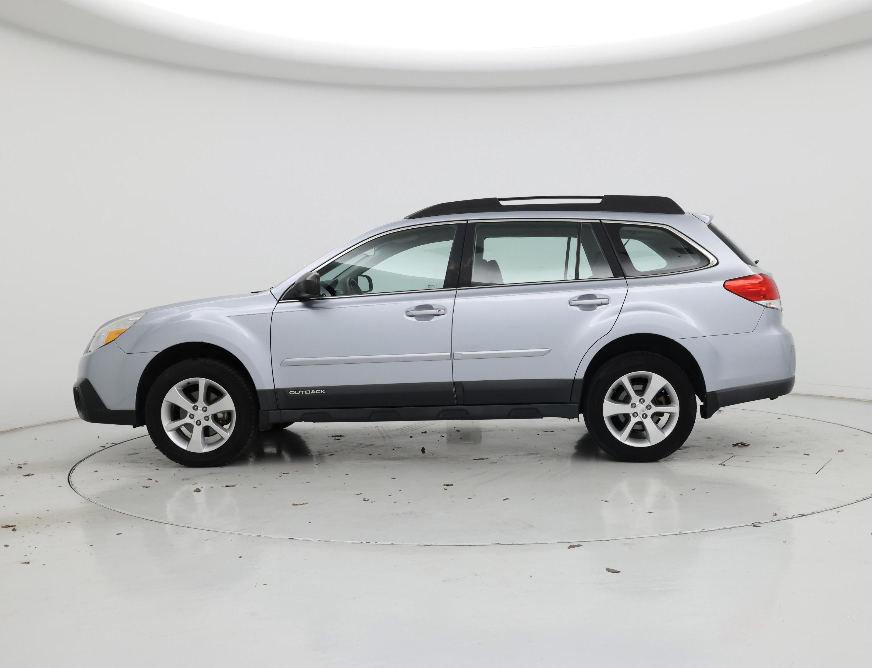 Thumbnail: 2014 Subaru Outback - 3