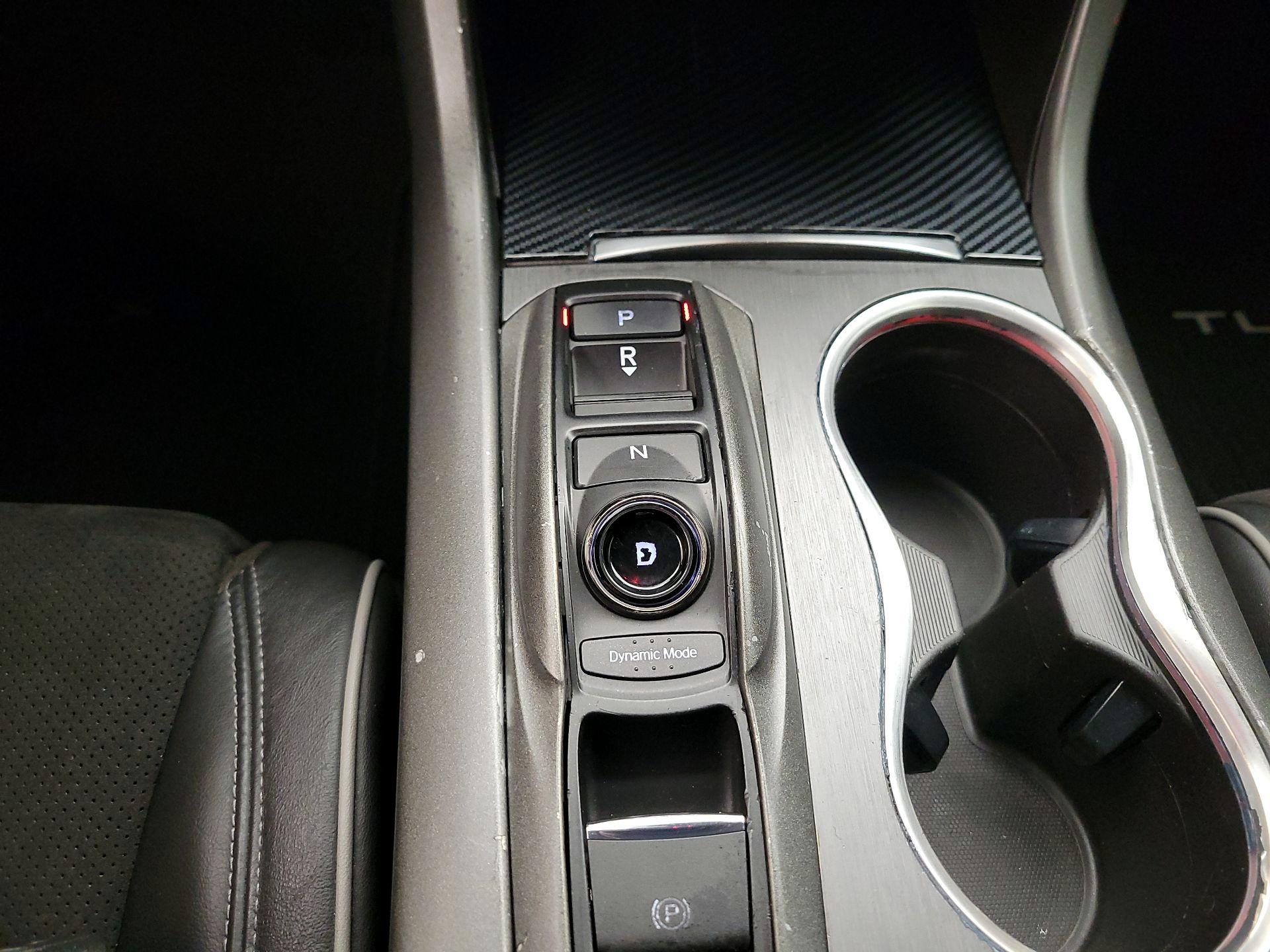 Thumbnail: 2019 Acura TLX - 18