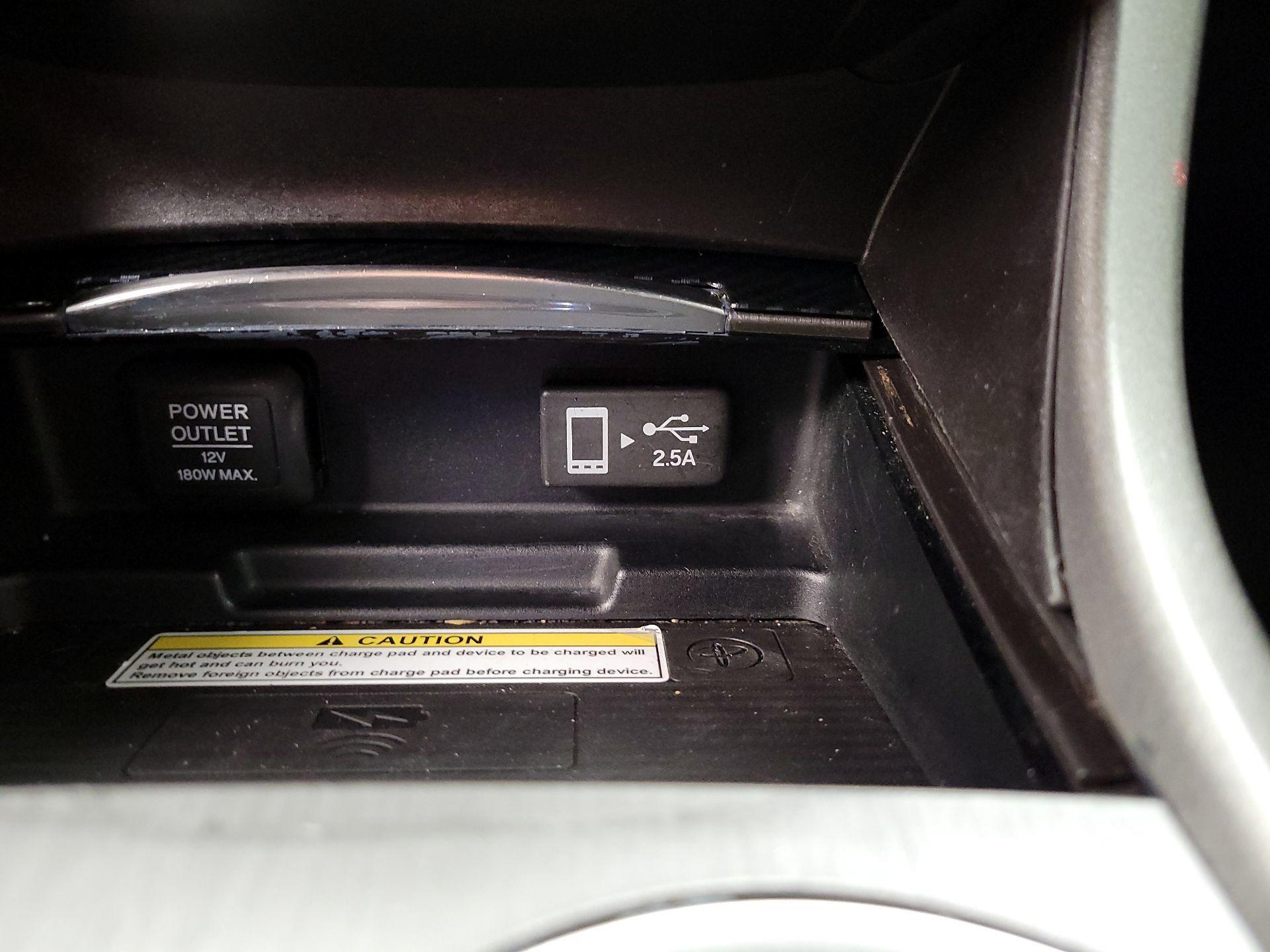 Thumbnail: 2019 Acura TLX - 19