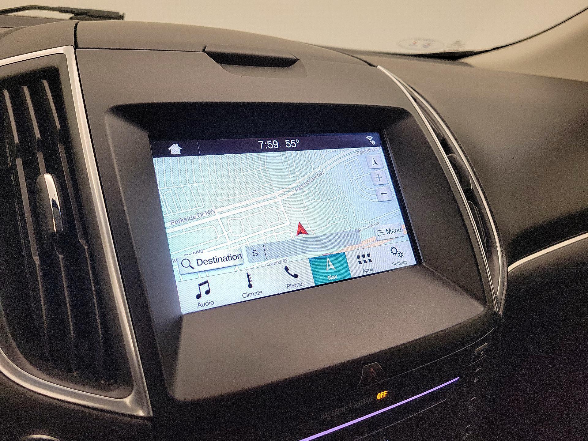 Thumbnail: 2017 Ford Edge - 12