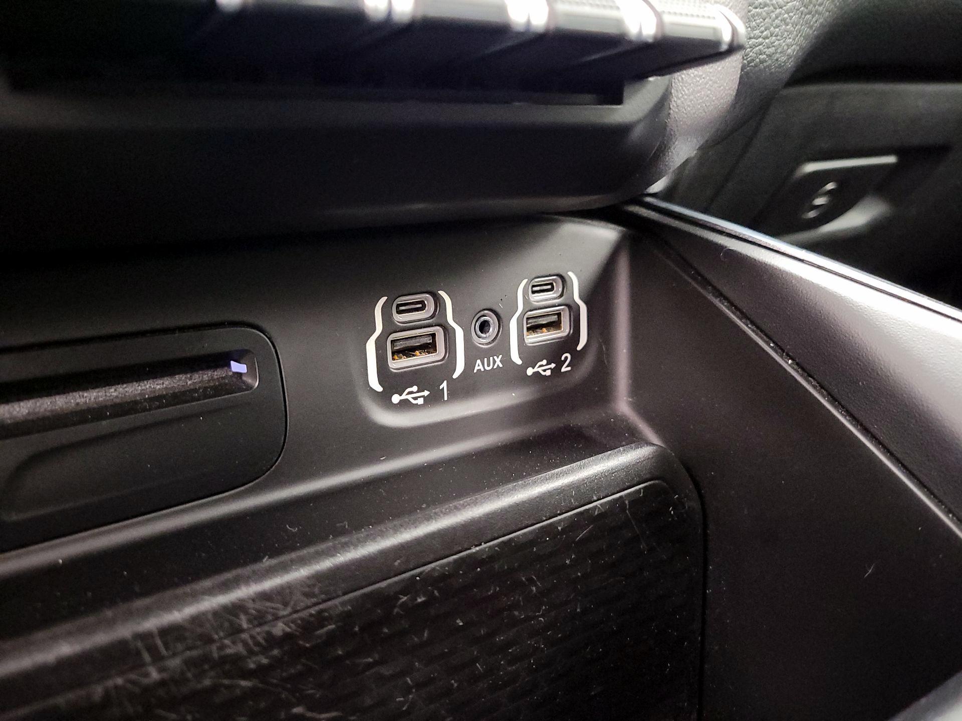 Thumbnail: 2019 RAM 1500 - 19