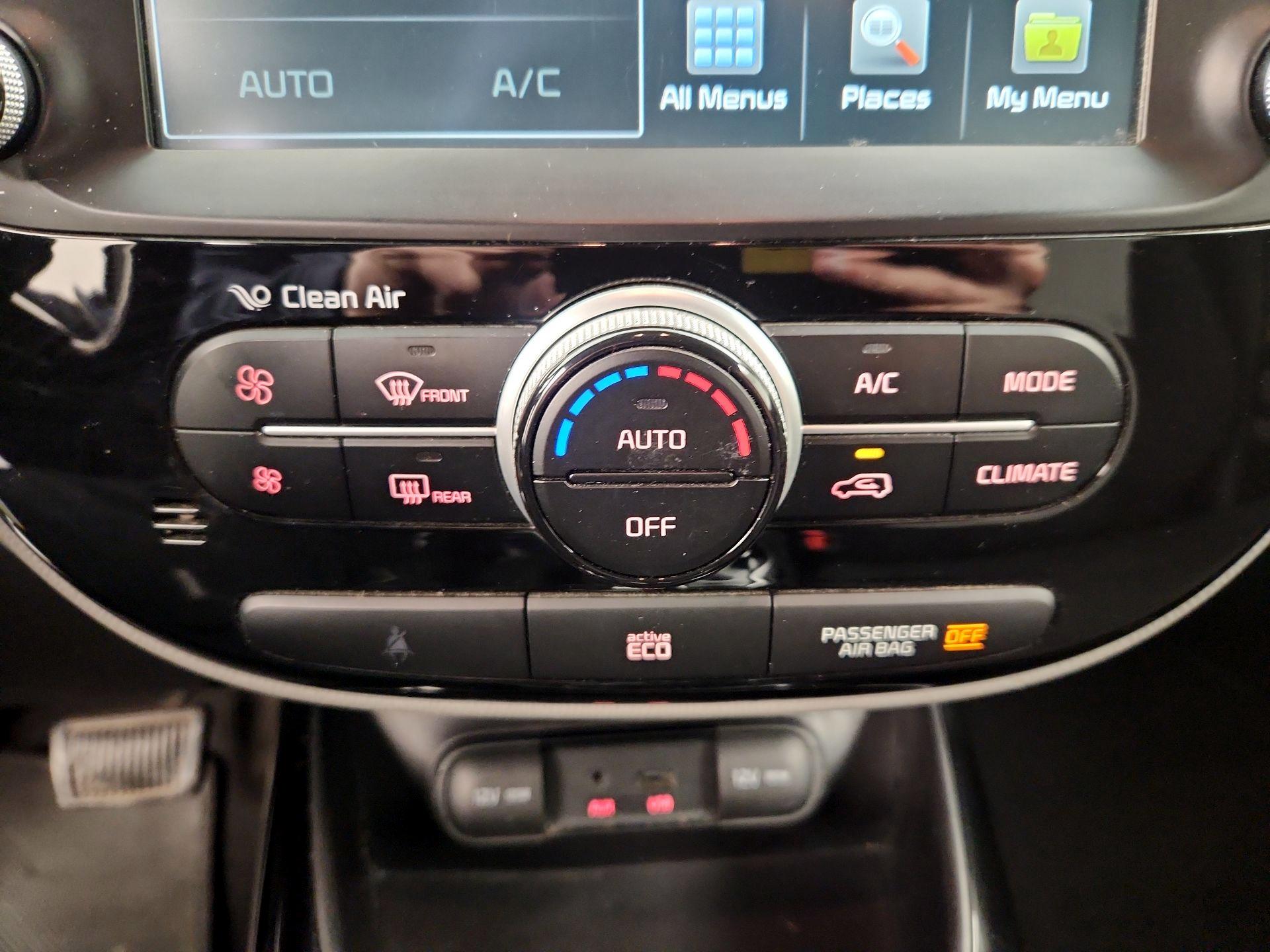 Thumbnail: 2014 Kia Soul - 16