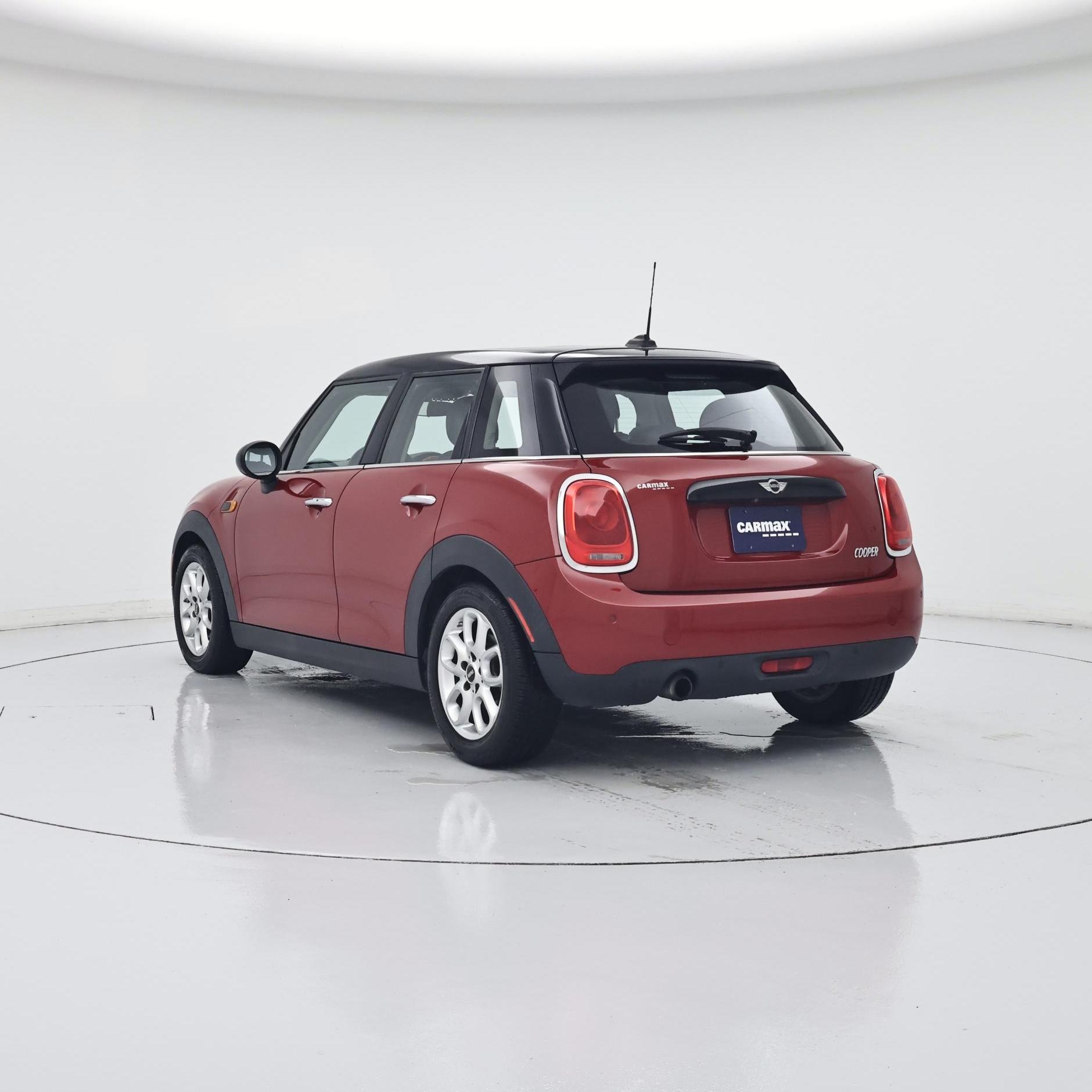 Thumbnail: 2017 MINI Cooper Hardtop - 2