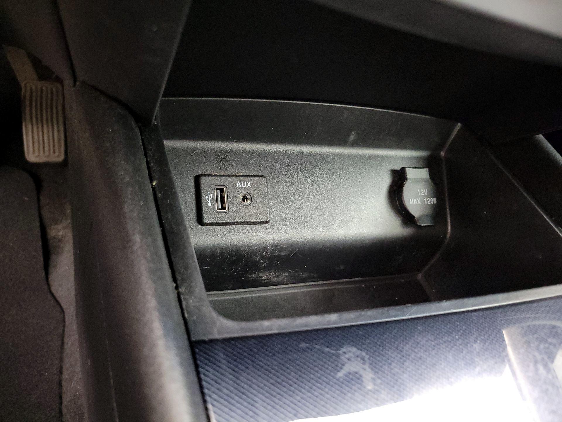 Thumbnail: 2018 Nissan Altima - 19