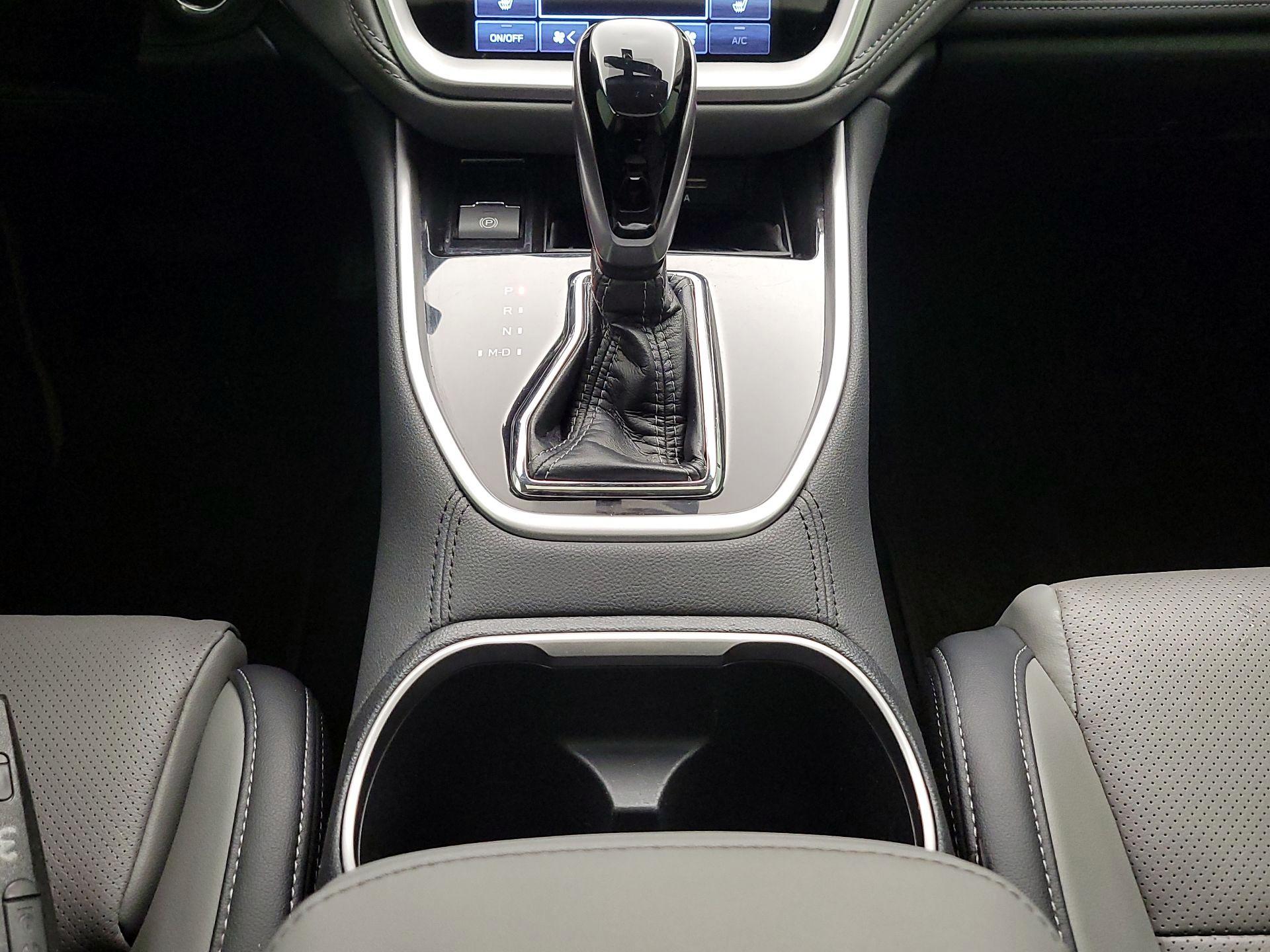 Thumbnail: 2022 Subaru Outback - 18