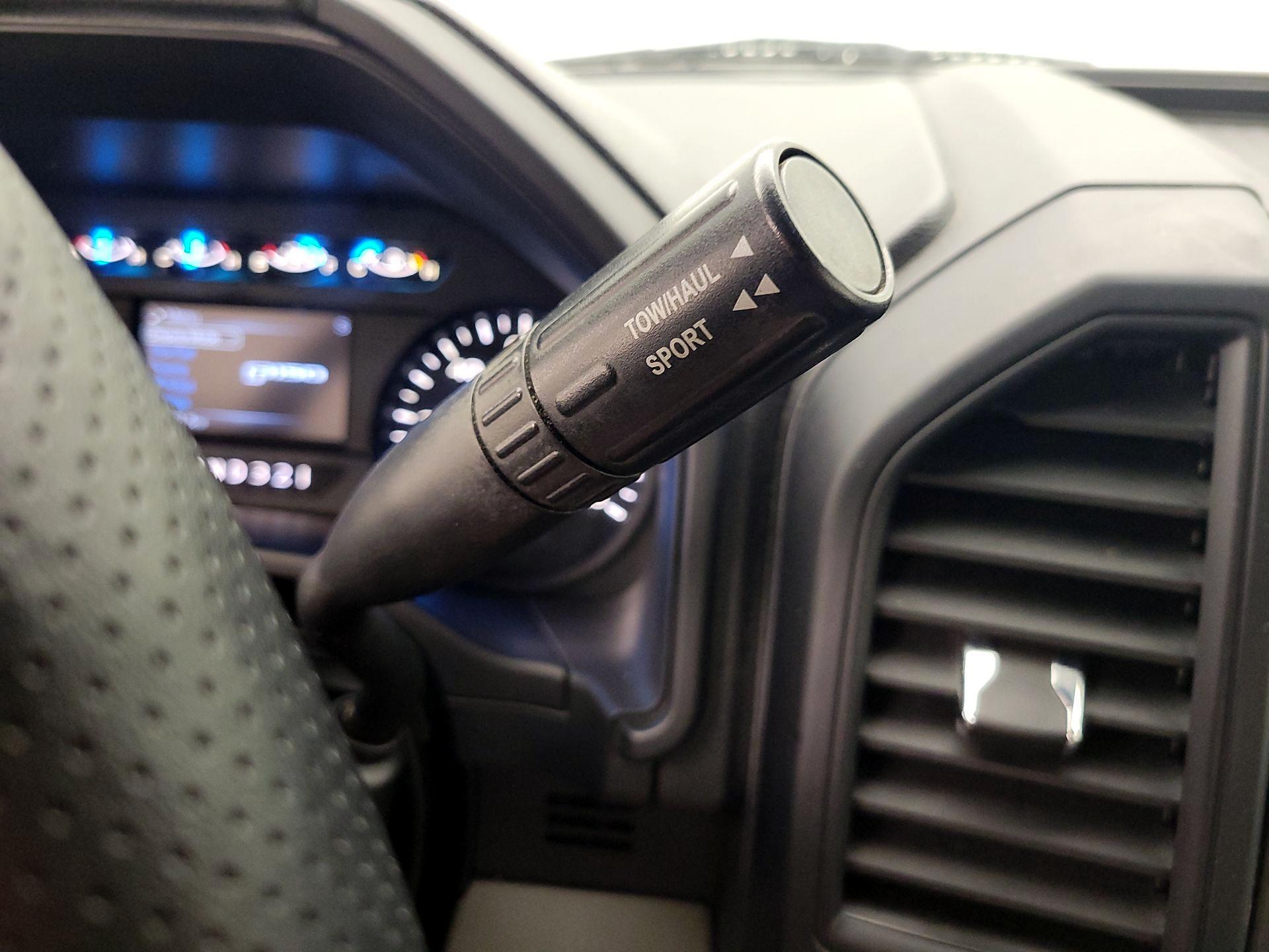 Thumbnail: 2015 Ford F-150 - 16