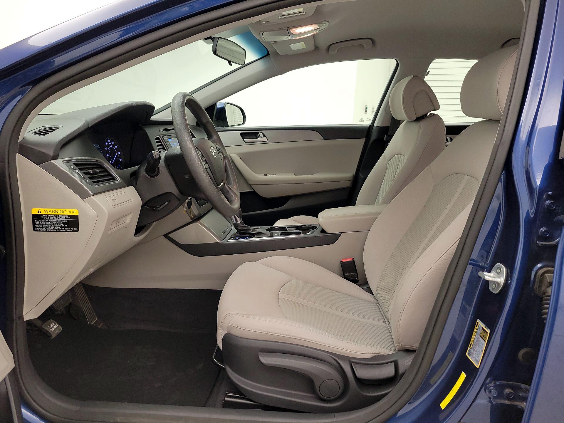 Thumbnail: 2015 Hyundai Sonata - 11