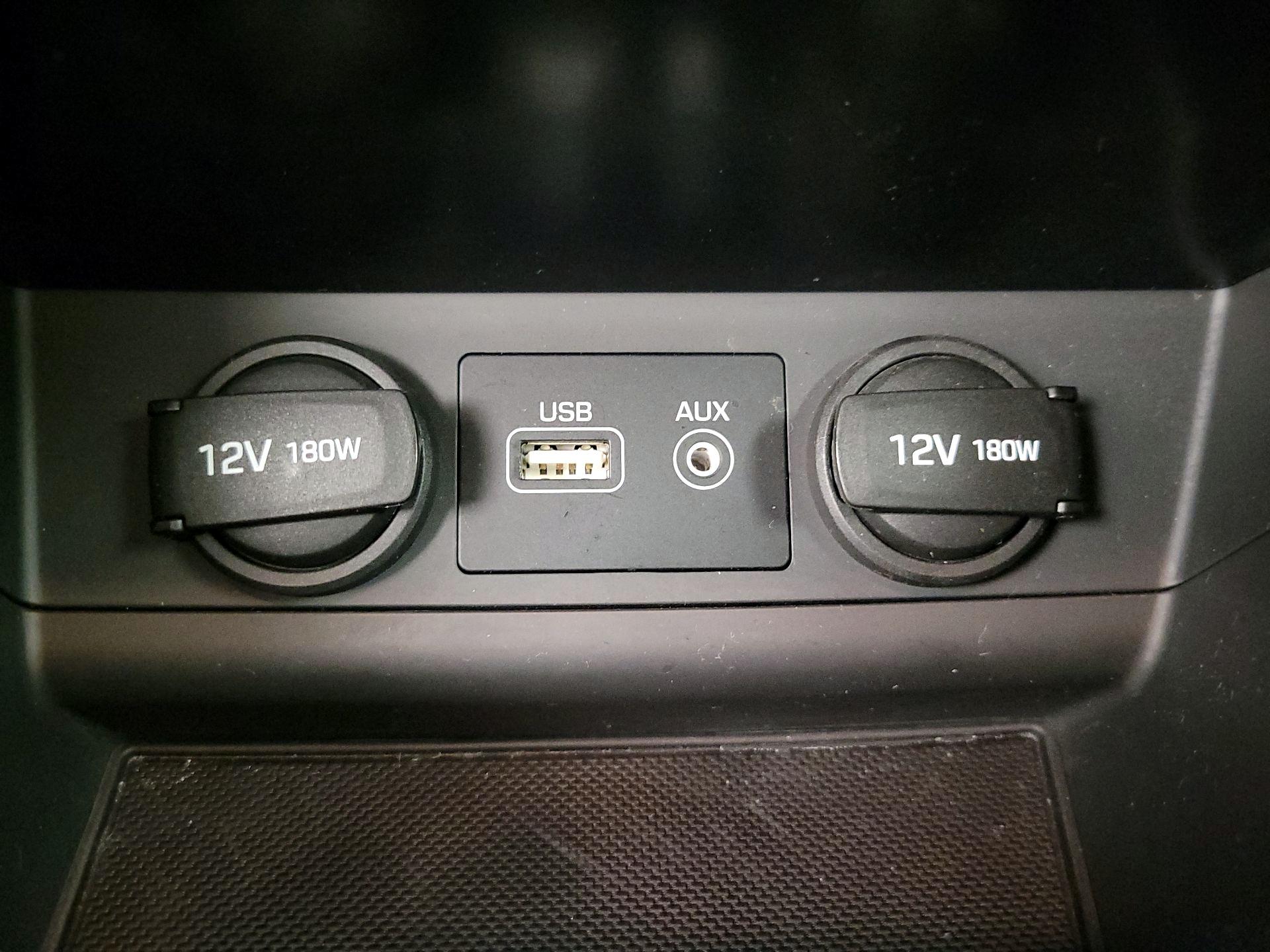 Thumbnail: 2015 Hyundai Sonata - 17