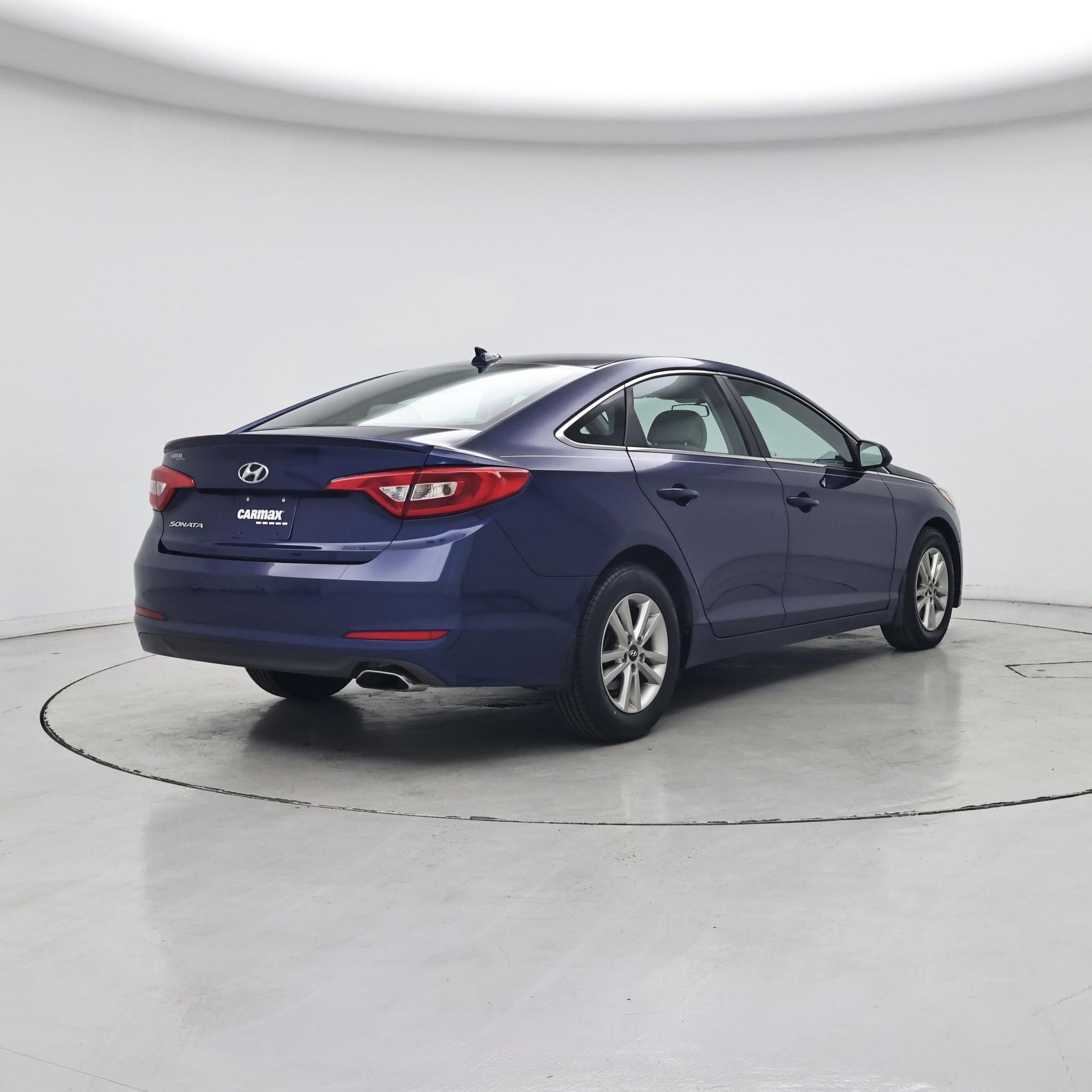 Thumbnail: 2015 Hyundai Sonata - 8