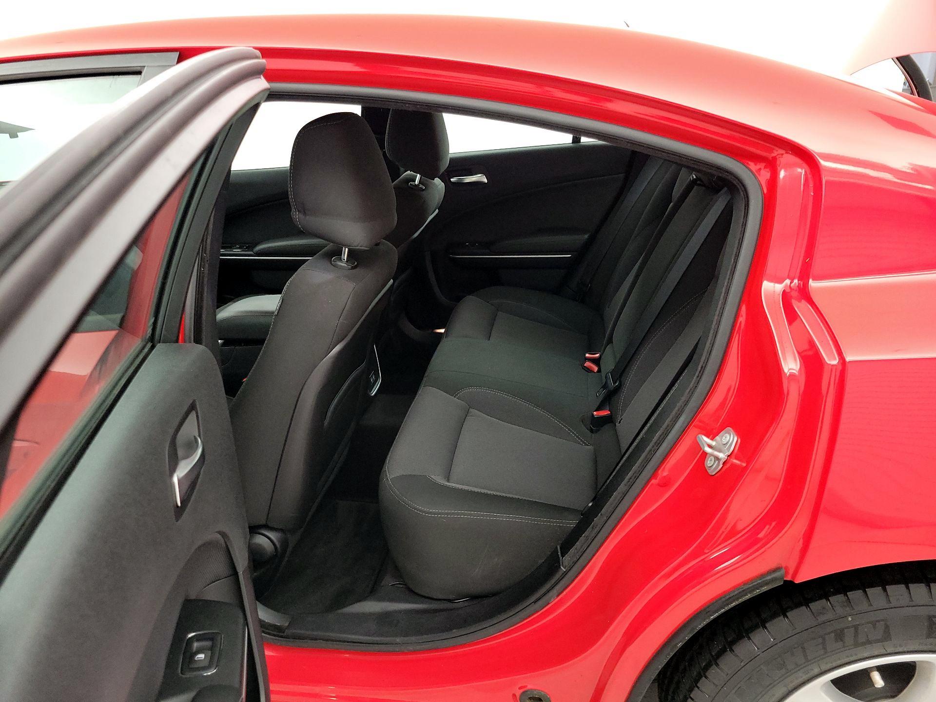 Thumbnail: 2017 Dodge Charger - 19