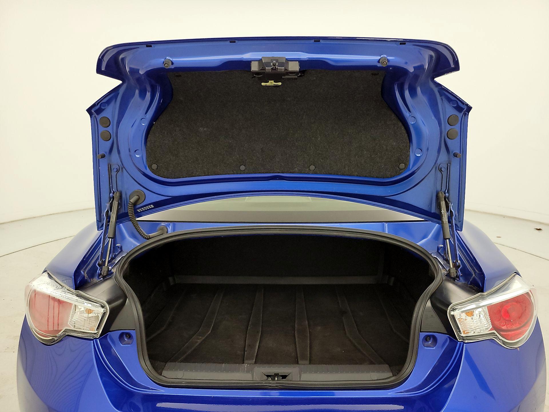 Thumbnail: 2015 Subaru BRZ - 18