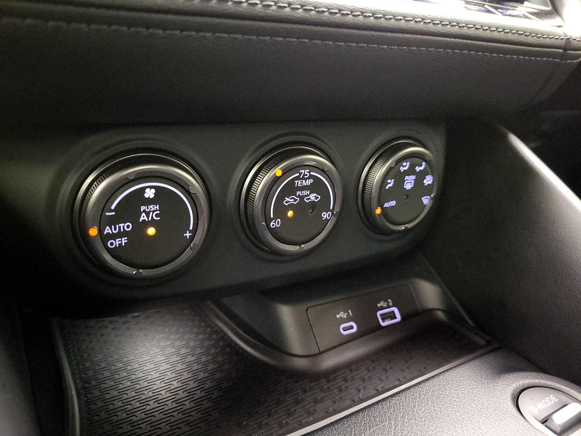 Thumbnail: 2024 Nissan Z - 17