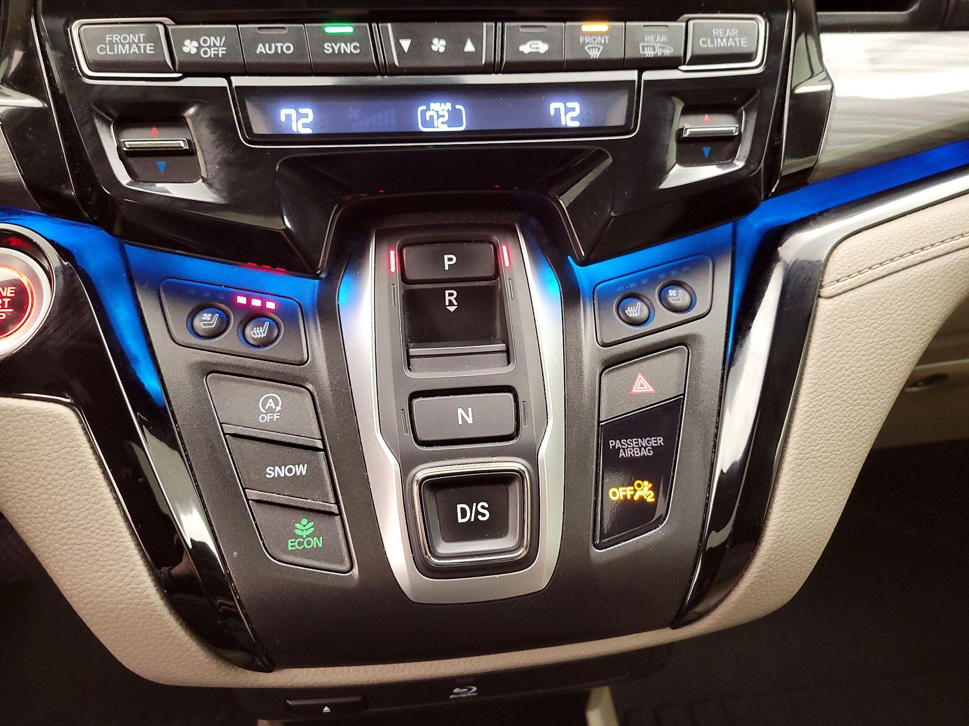 Thumbnail: 2022 Honda Odyssey - 18