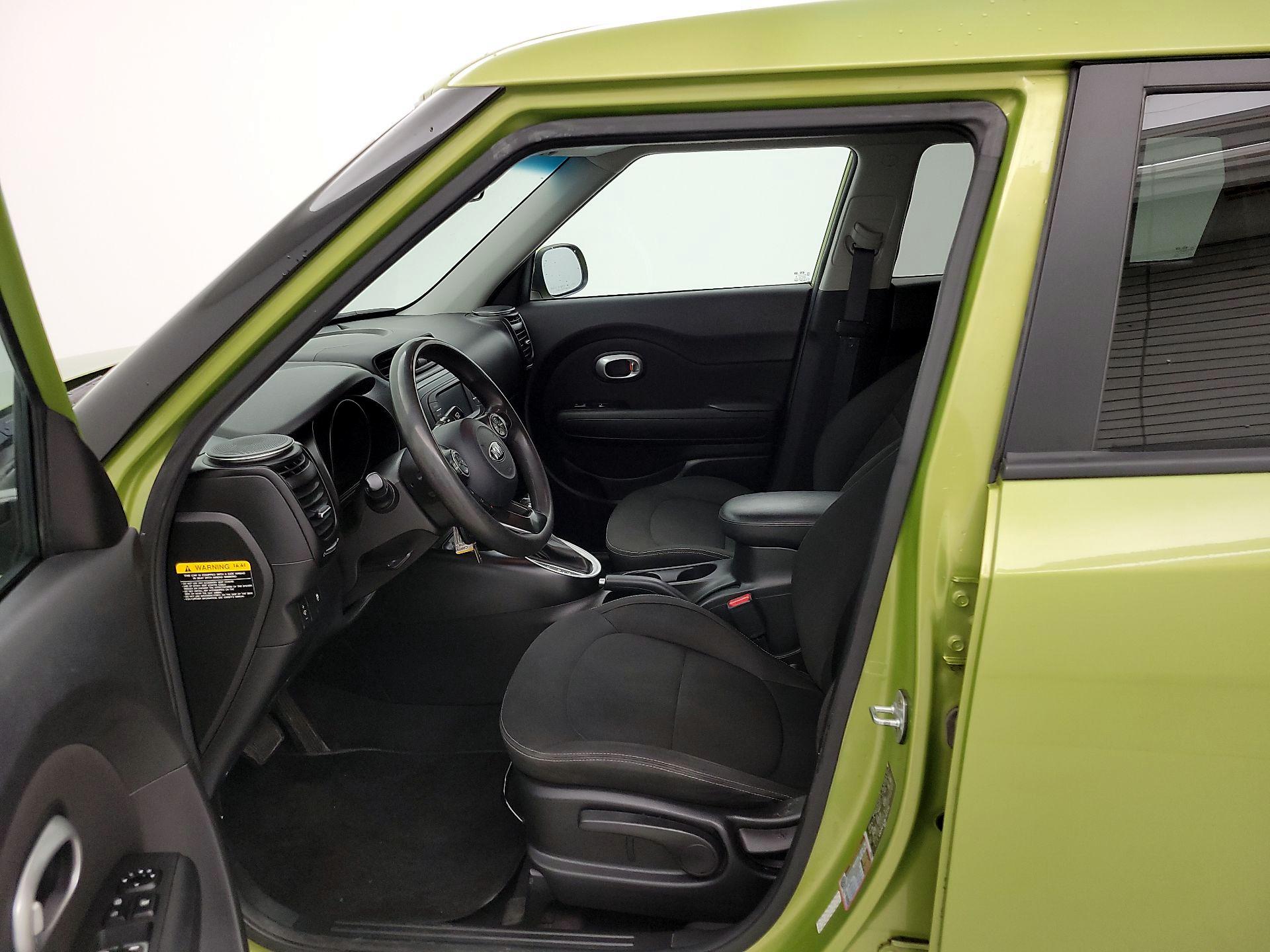 Thumbnail: 2019 Kia Soul - 11
