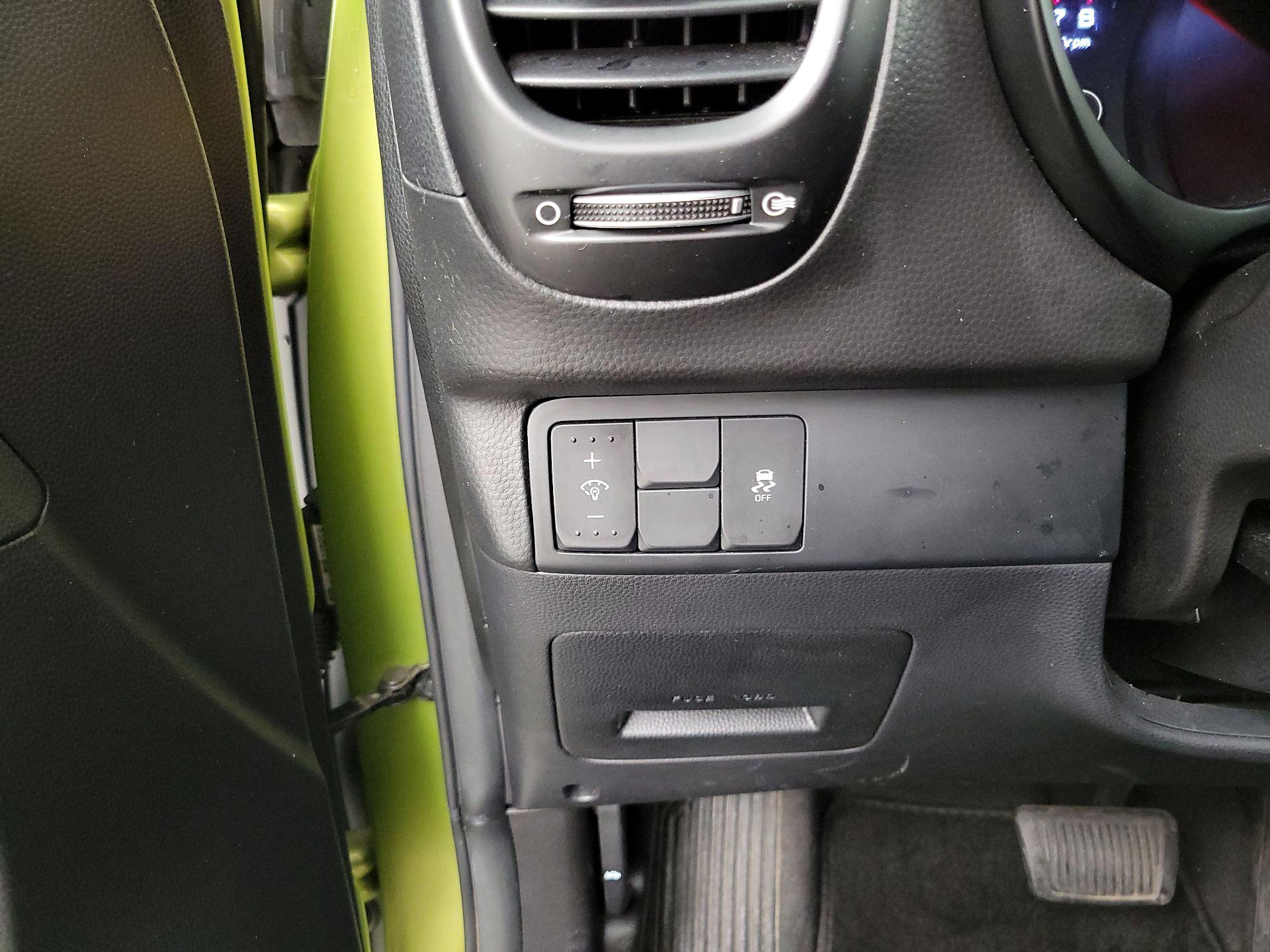 Thumbnail: 2019 Kia Soul - 13