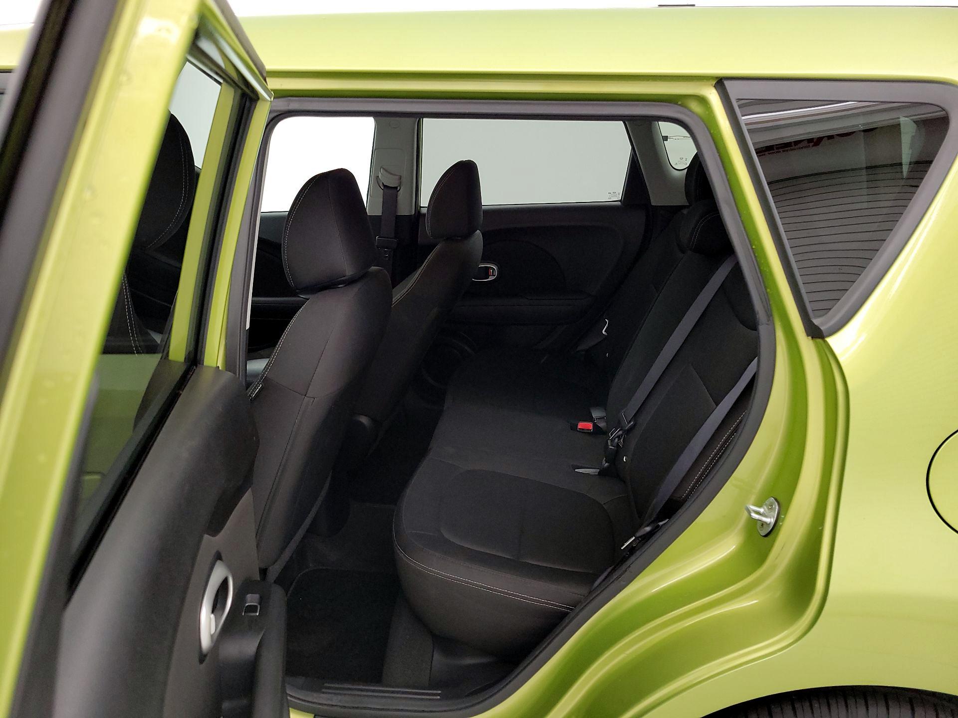 Thumbnail: 2019 Kia Soul - 19