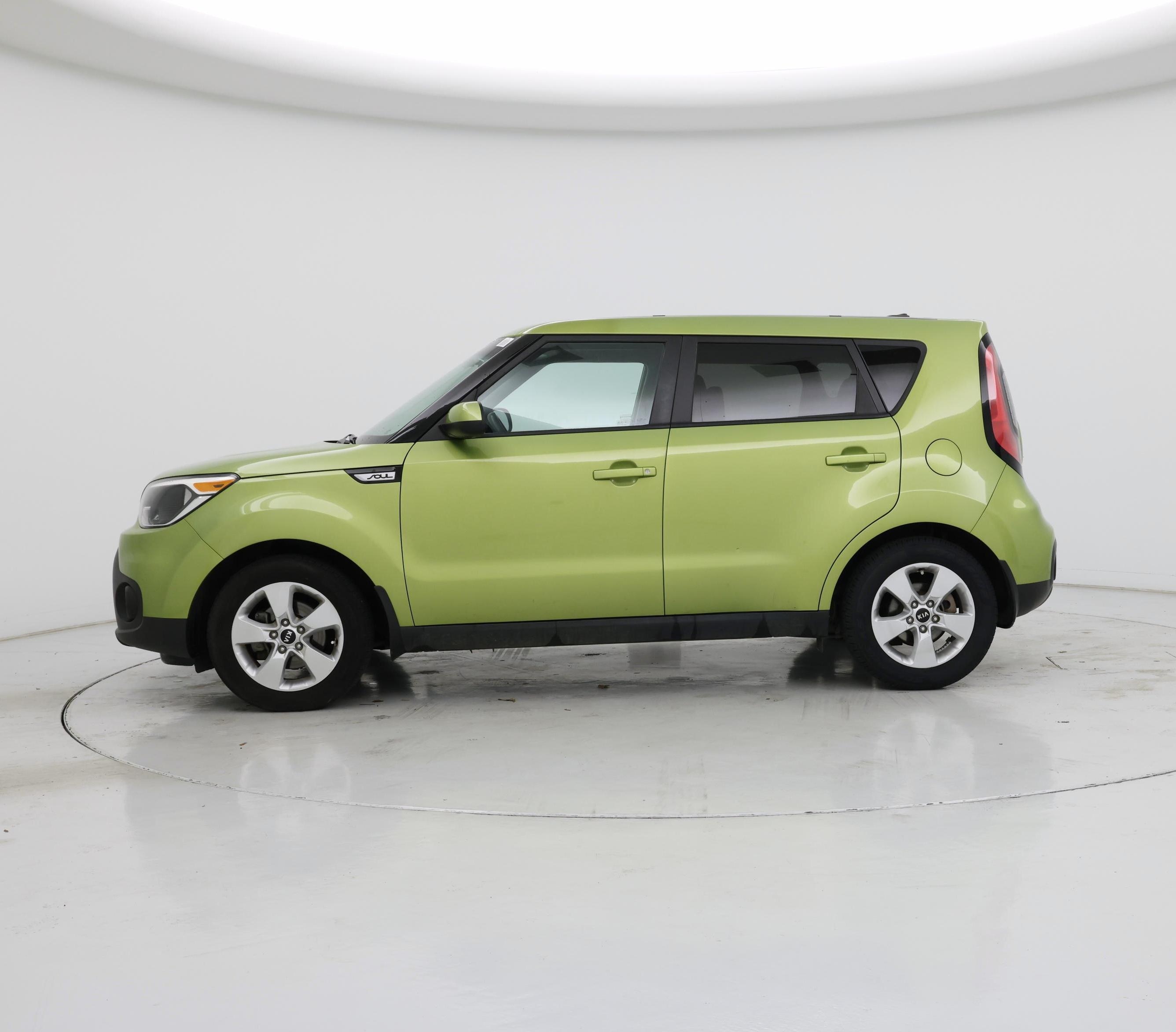 Thumbnail: 2019 Kia Soul - 3