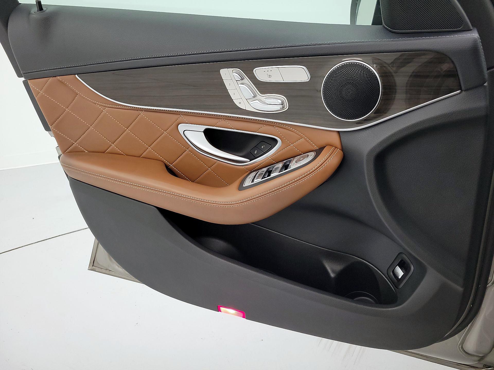 Thumbnail: 2019 Mercedes-Benz C-Class - 12