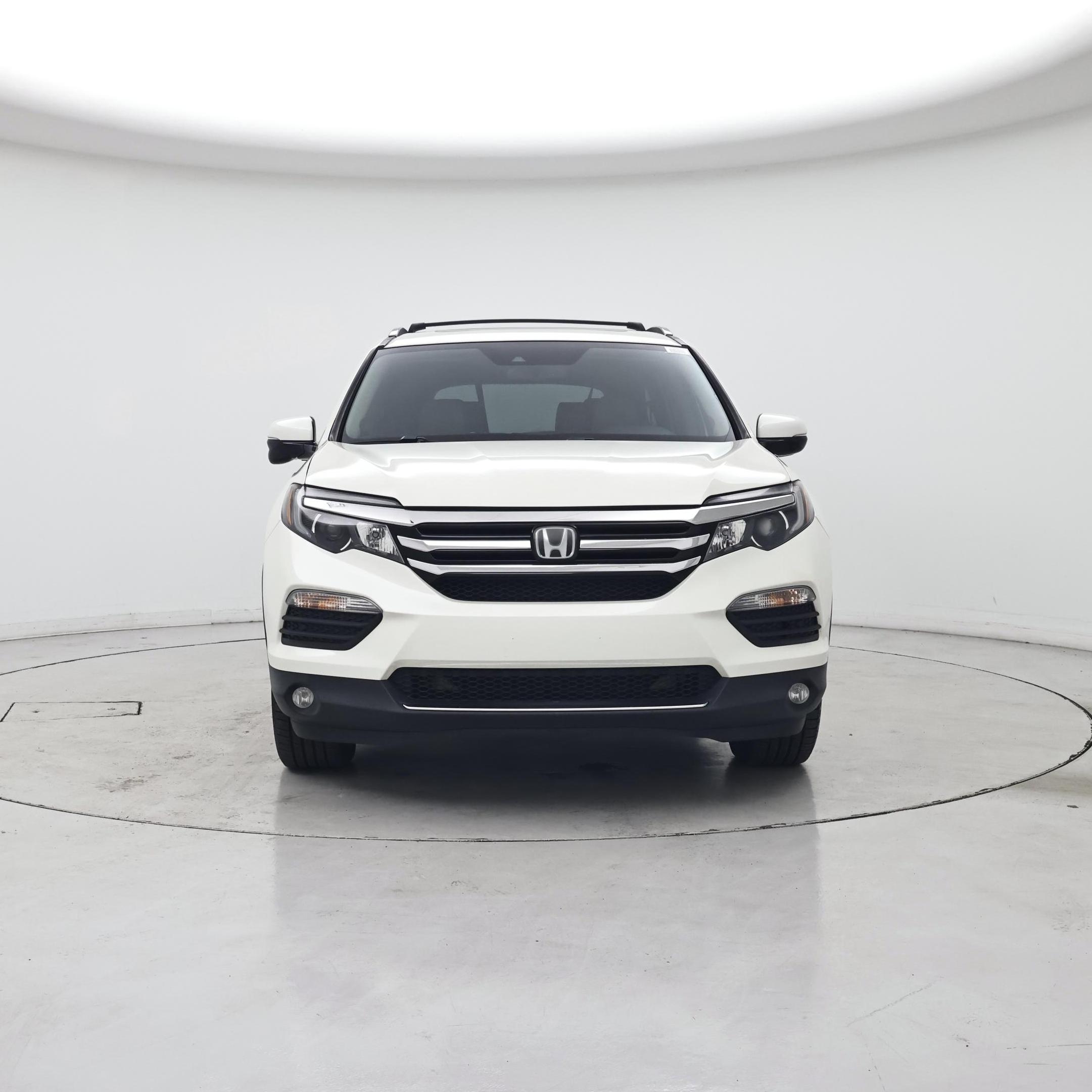 Thumbnail: 2017 Honda Pilot - 5