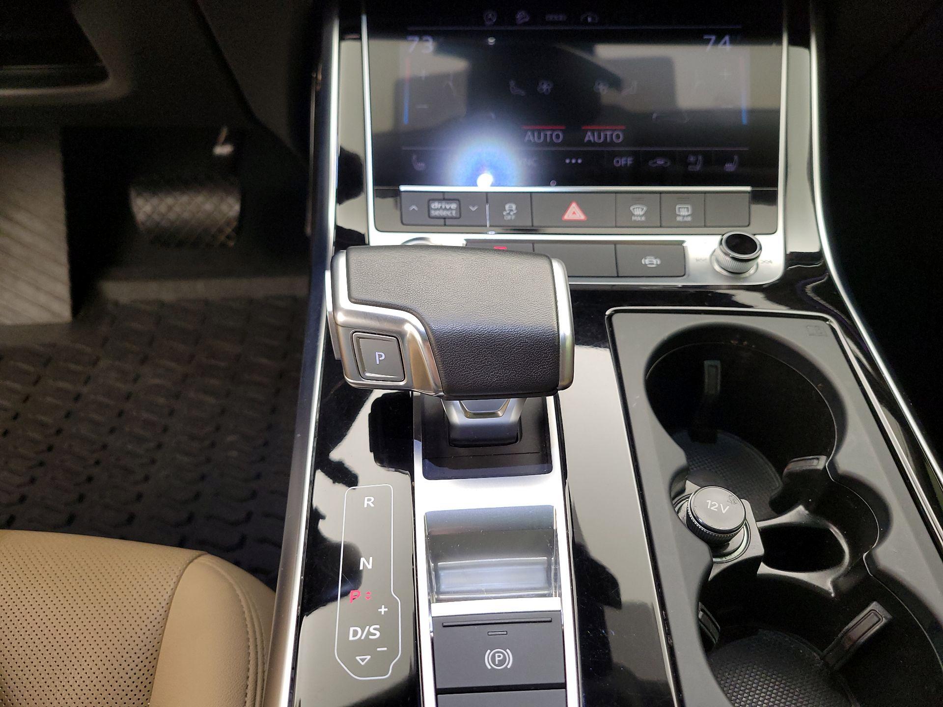 Thumbnail: 2023 Audi Q7 - 18