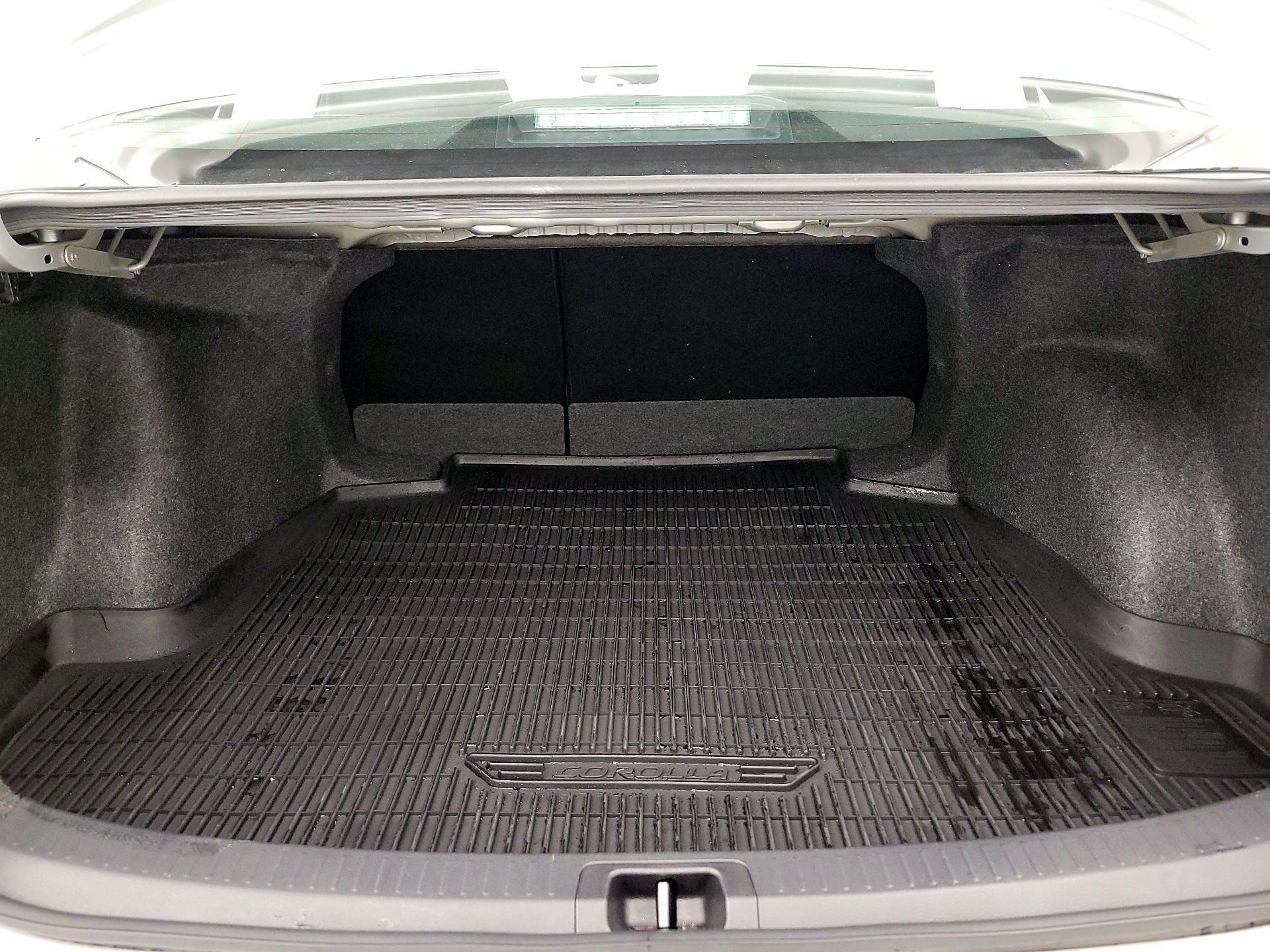 Thumbnail: 2025 Toyota Corolla - 20