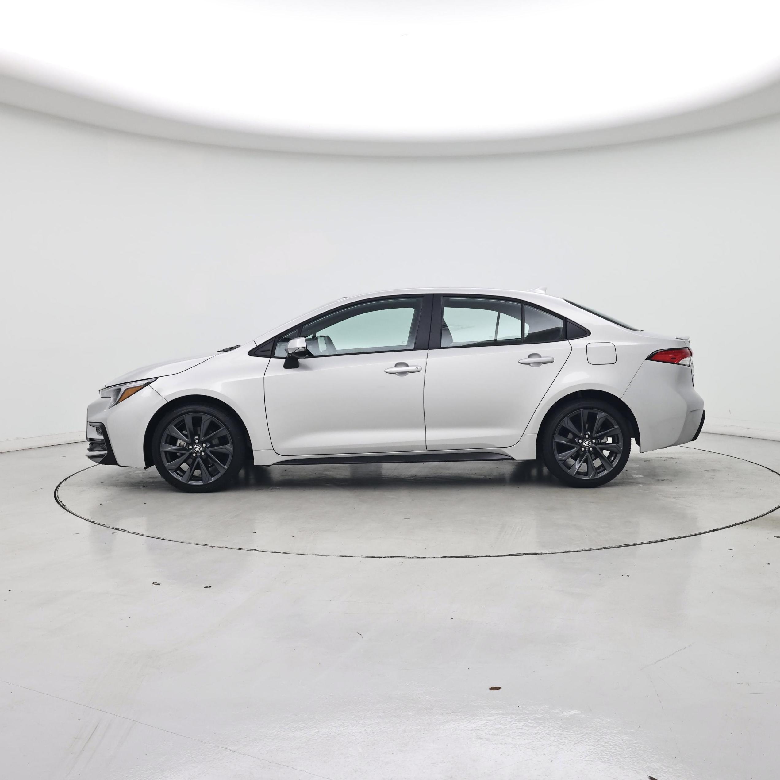 Thumbnail: 2025 Toyota Corolla - 3