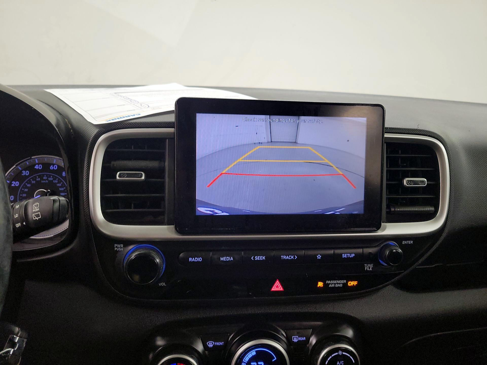 Thumbnail: 2022 Hyundai Venue - 14