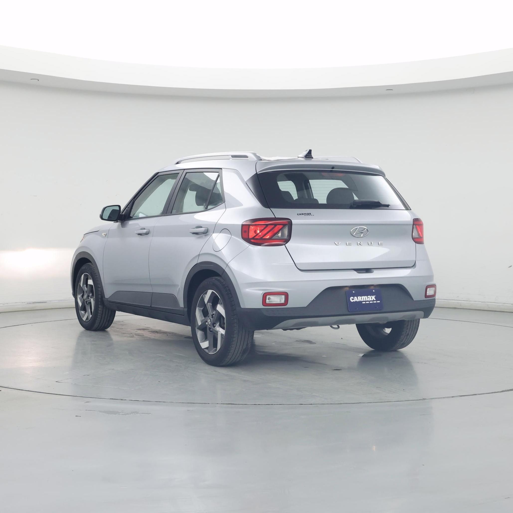 Thumbnail: 2022 Hyundai Venue - 2