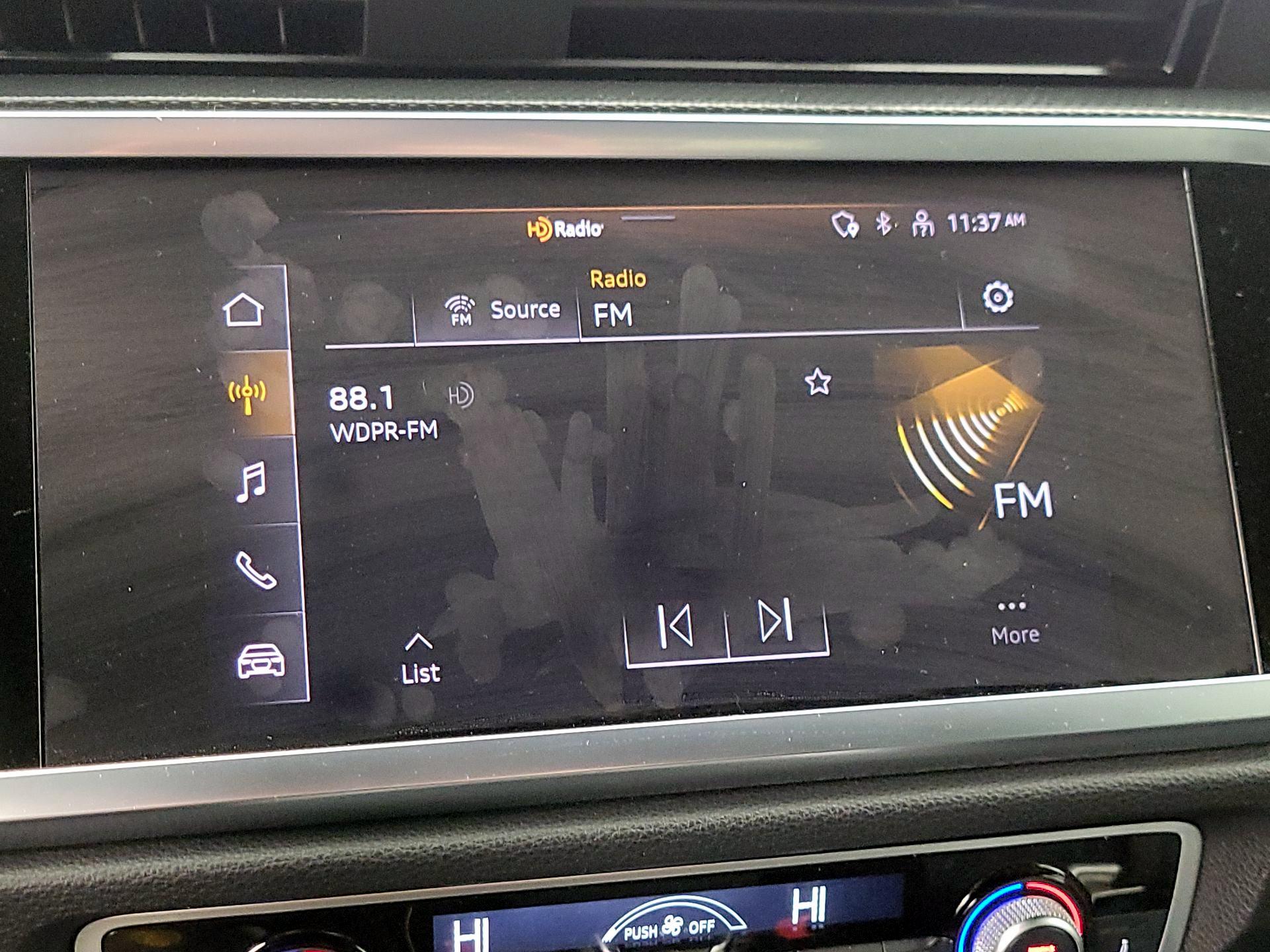 Thumbnail: 2022 Audi Q3 - 15