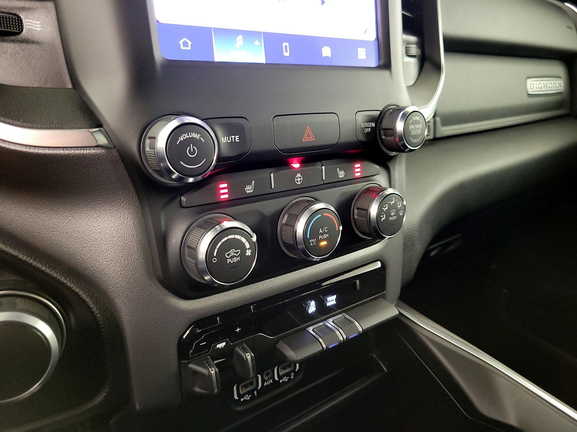 Thumbnail: 2024 RAM 1500 - 16