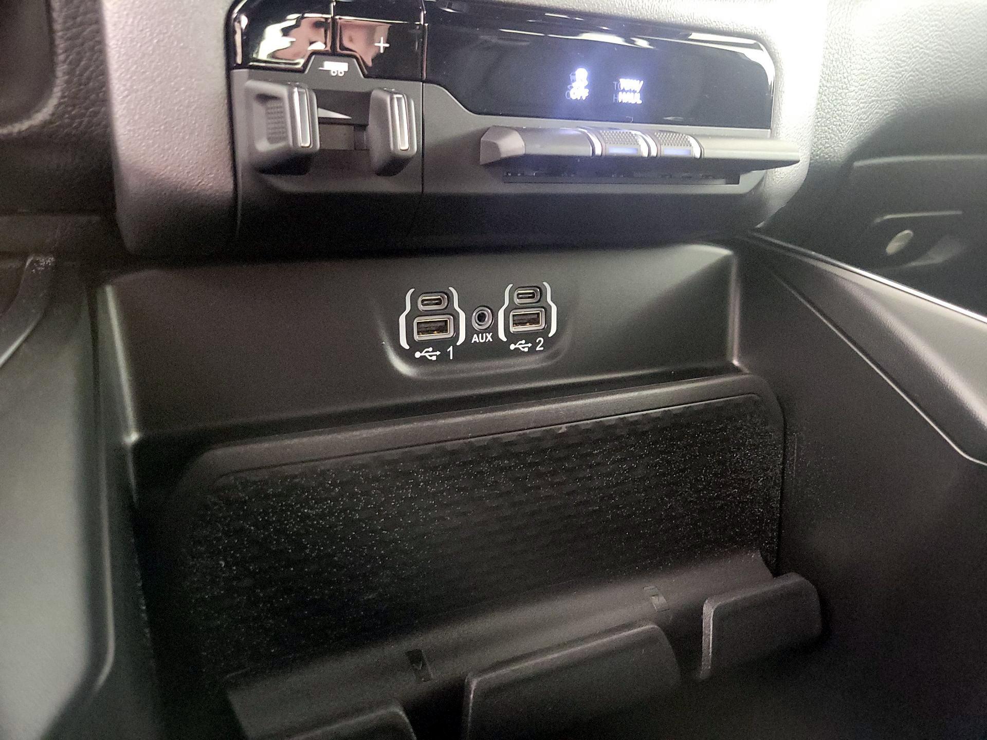 Thumbnail: 2024 RAM 1500 - 18