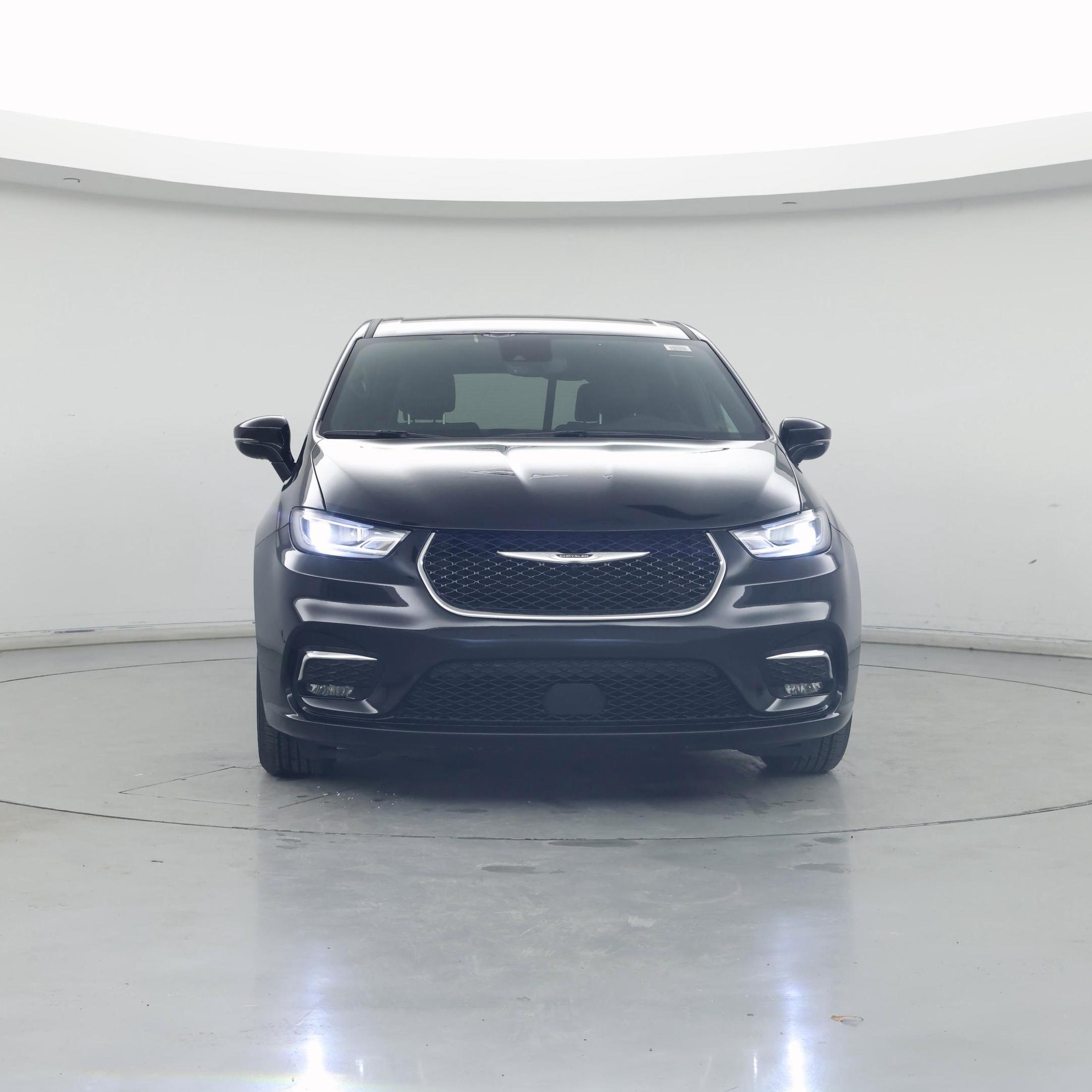 Thumbnail: 2025 Chrysler Pacifica - 5