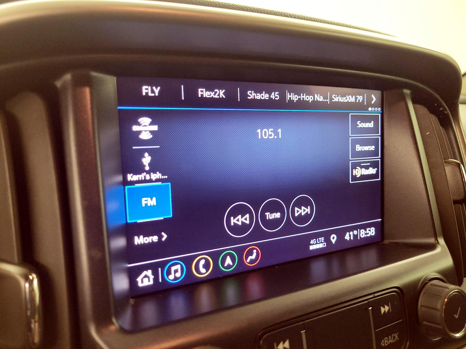 Thumbnail: 2022 Chevrolet Colorado - 16