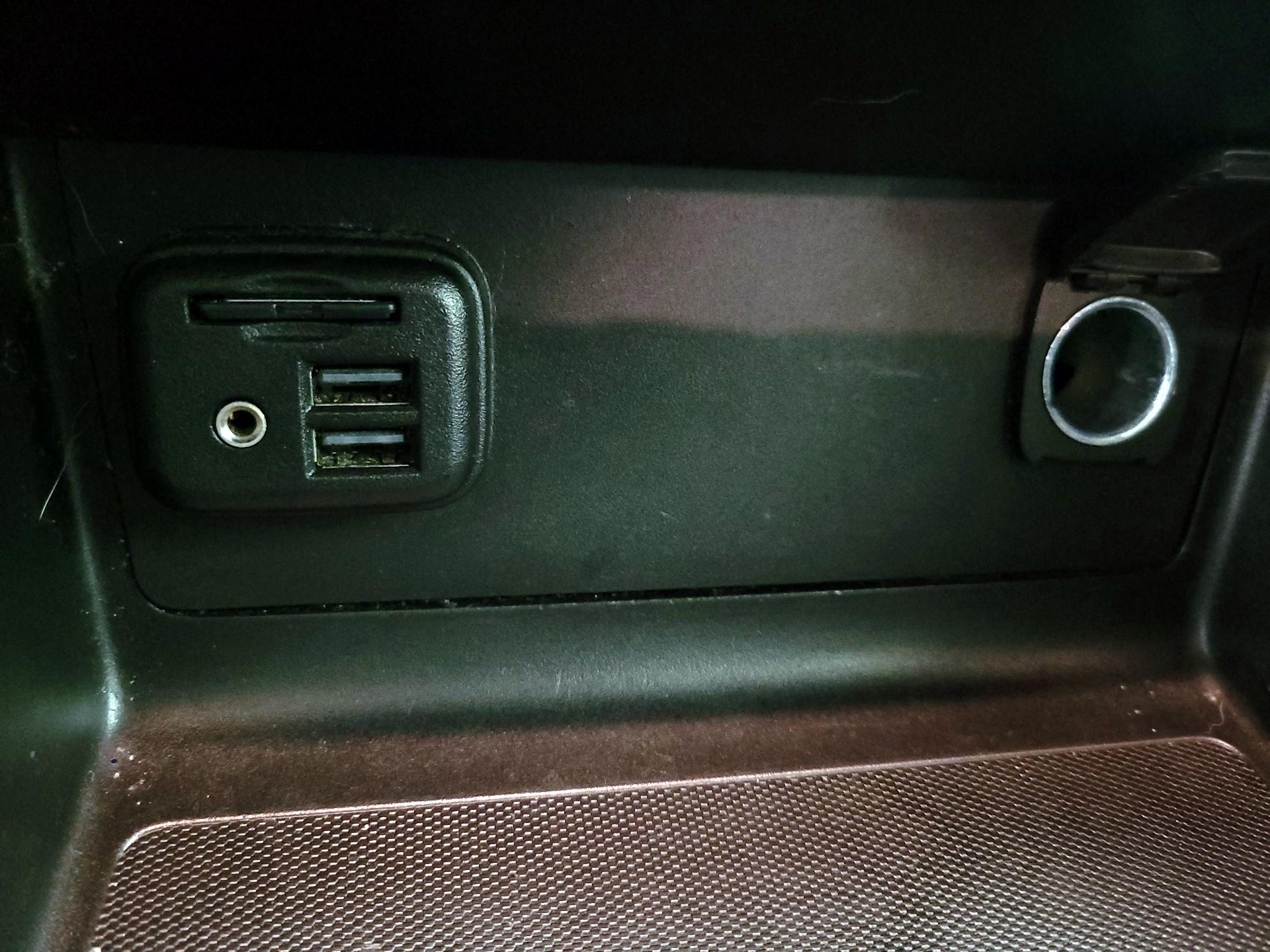 Thumbnail: 2022 Chevrolet Colorado - 19